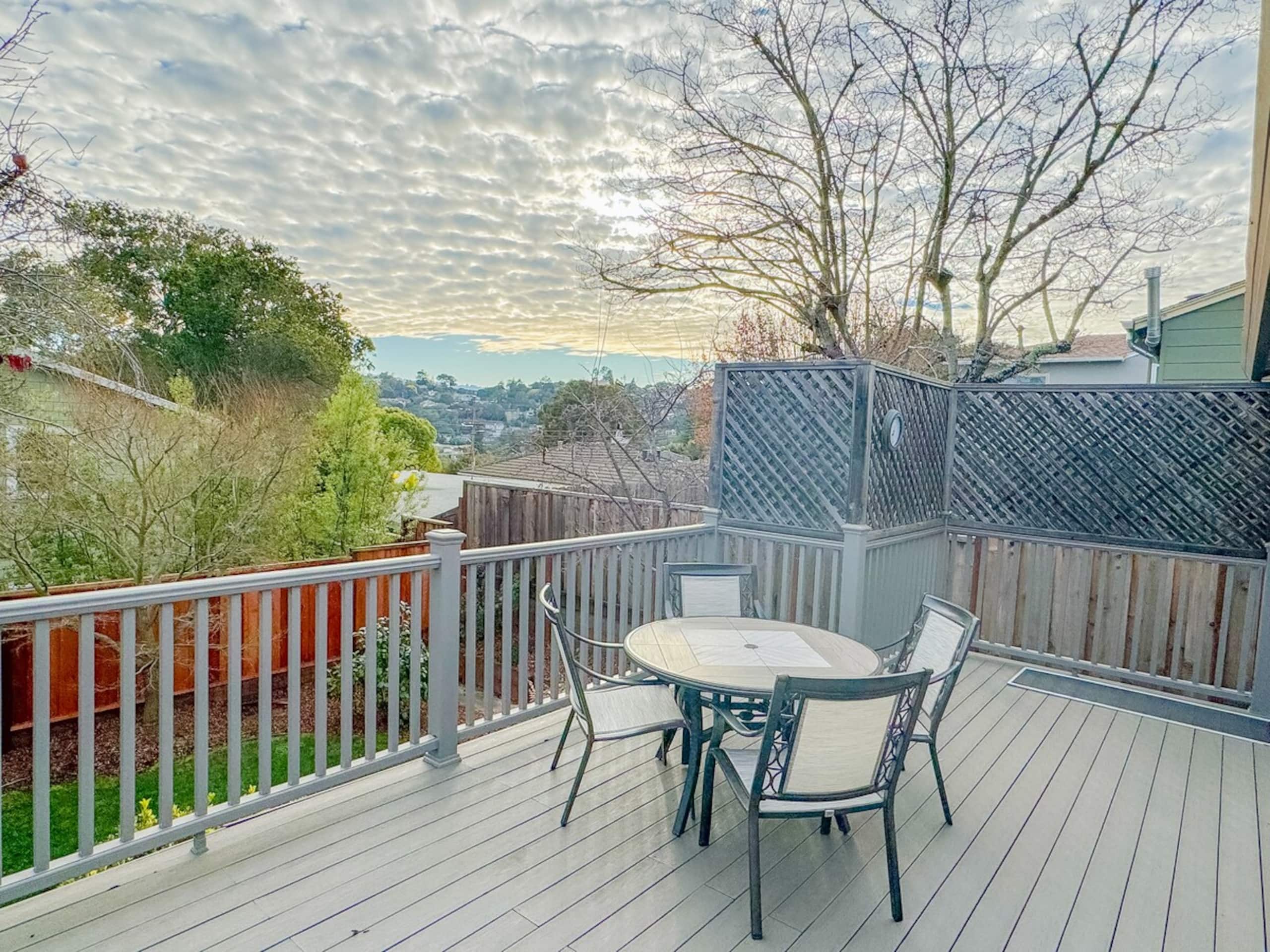 Sunlit 2B1B house w/ Deck & Garden on Belmont hill - Photo 27