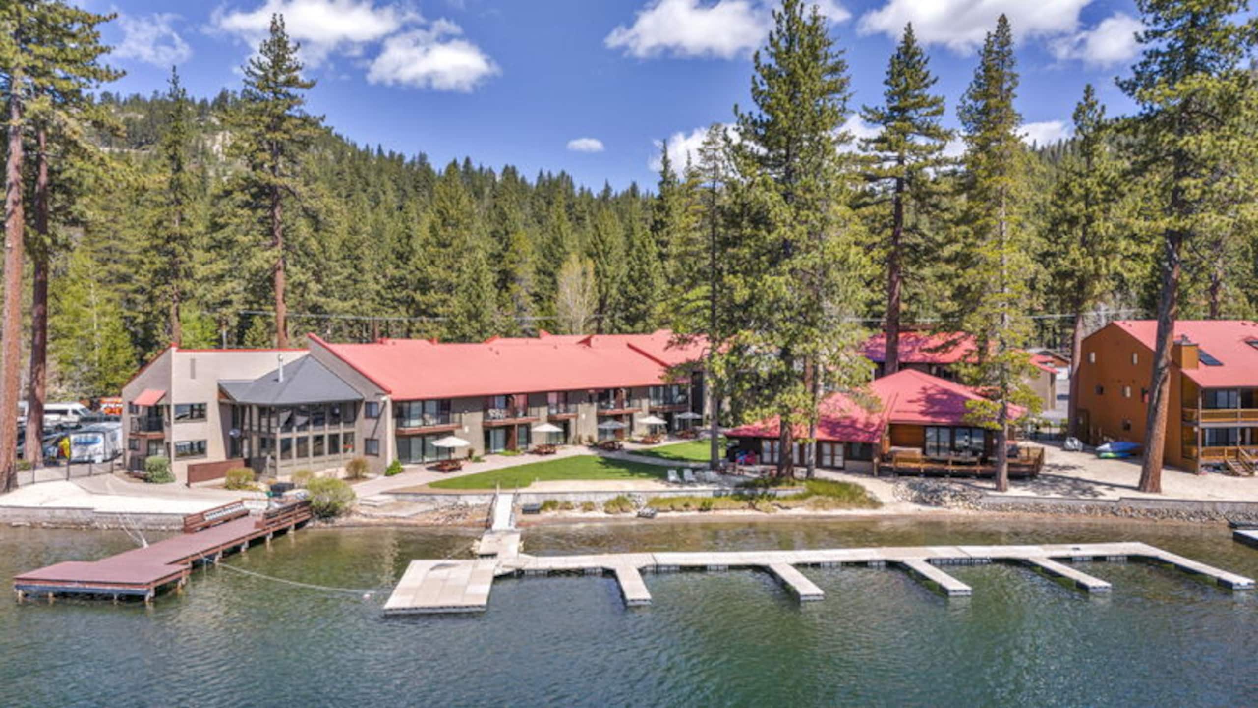 Cozy Deluxe Studio 131 at Donner Lake Village - Photo 14