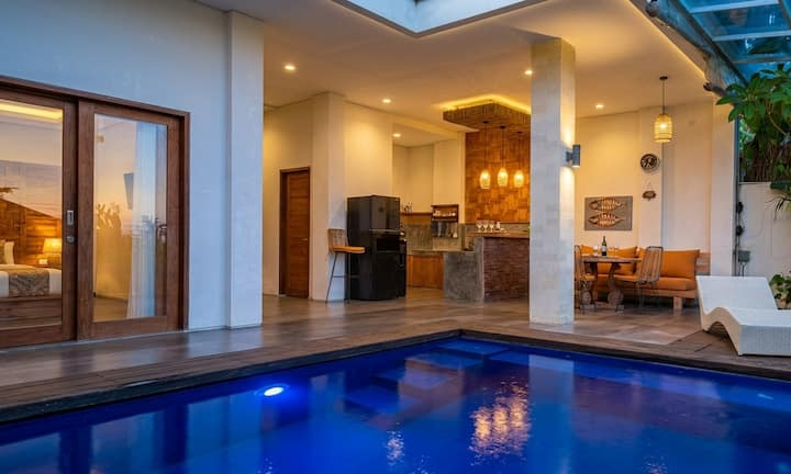 Peaceful 3br Family Pool Villa In Canggu Area - Canggu