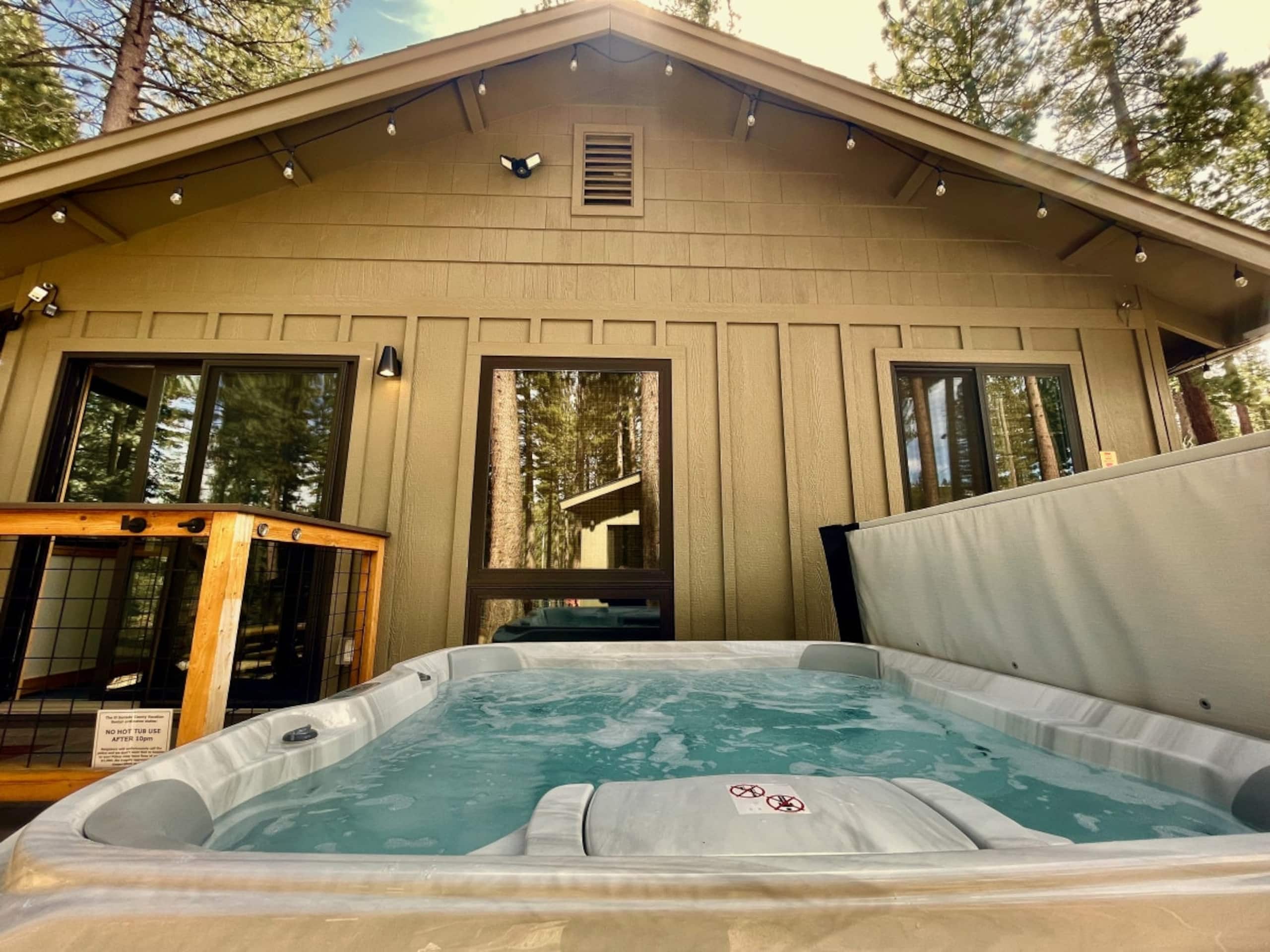 Mountain Pine Memories - Pets + Hot tub + Fire pit - Photo 3