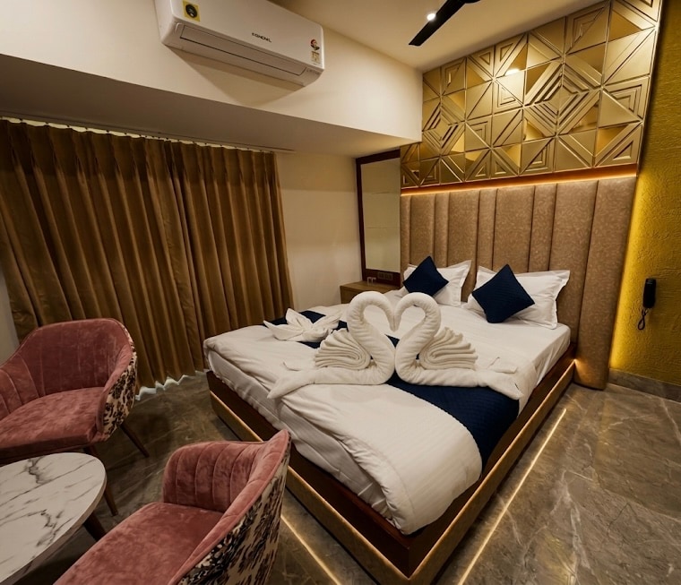 Room in Varanasi