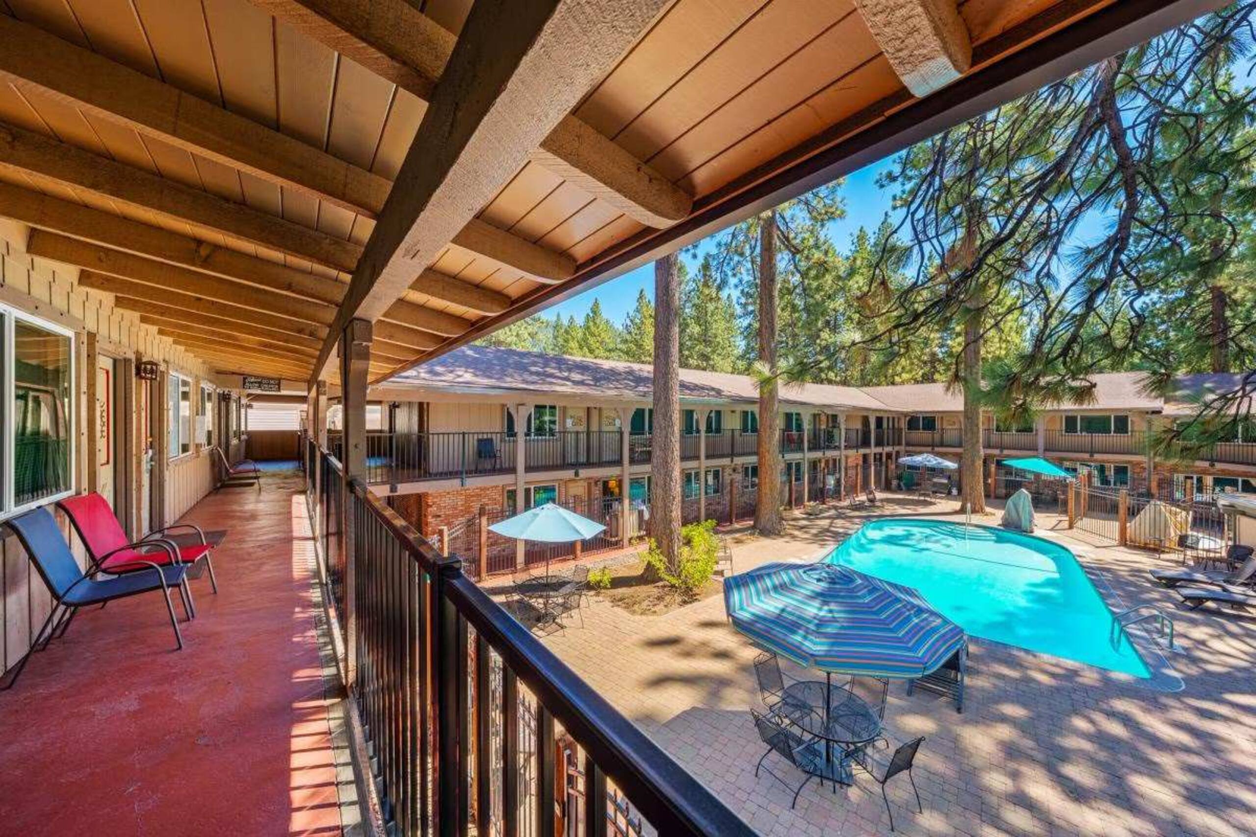 The Lodge at Lake Tahoe - Studio - Photo 7