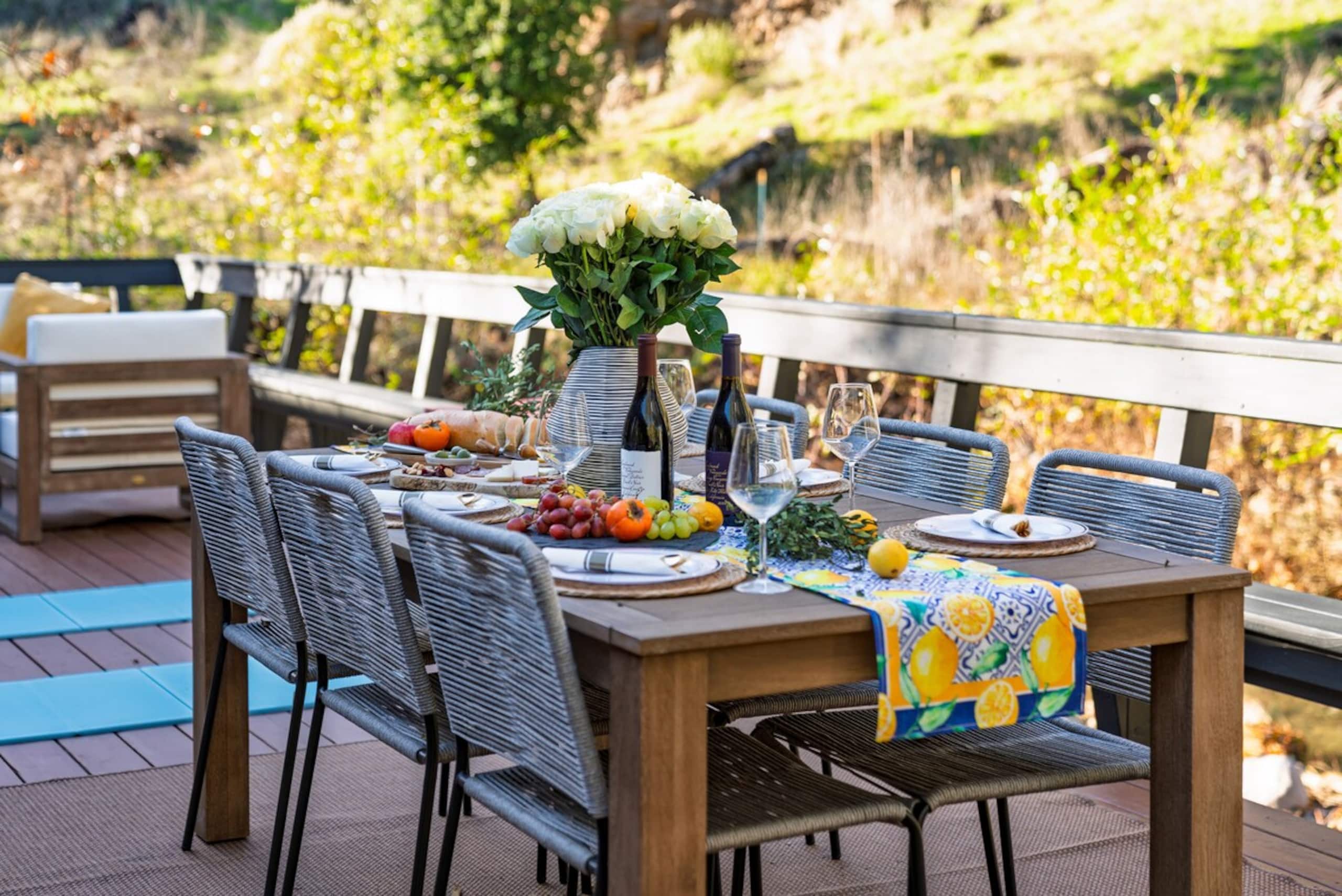 Sonoma Creek Haven, Creekside Hot Tub Retreat - Photo 45