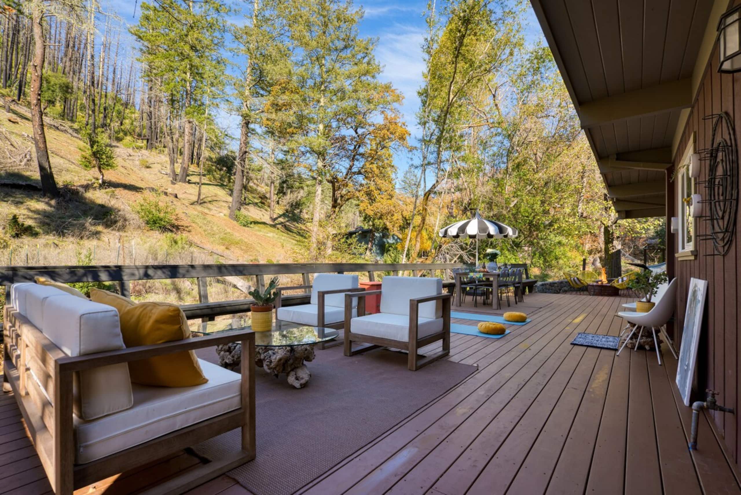 Sonoma Creek Haven, Creekside Hot Tub Retreat - Photo 42