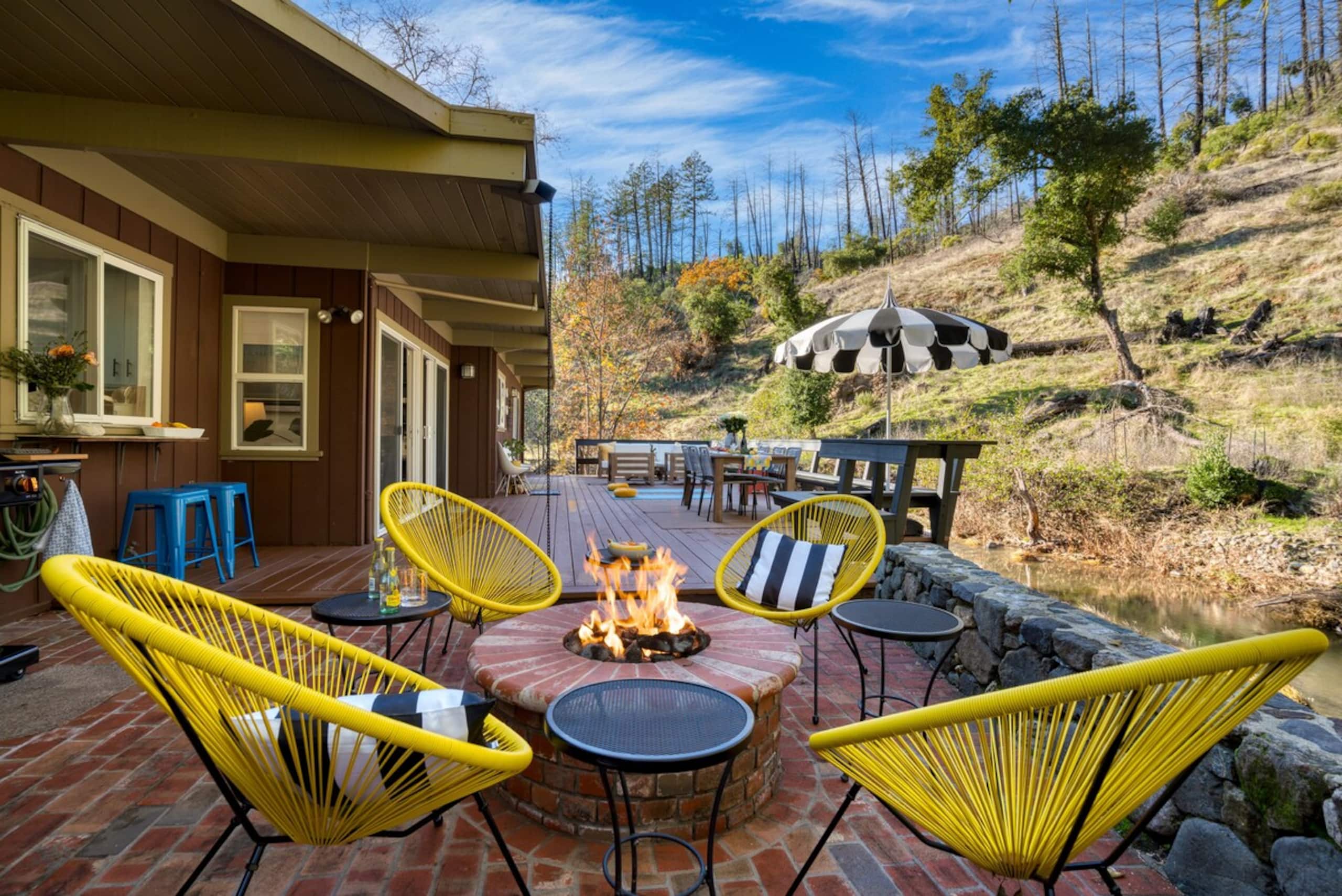 Sonoma Creek Haven, Creekside Hot Tub Retreat - Photo 64