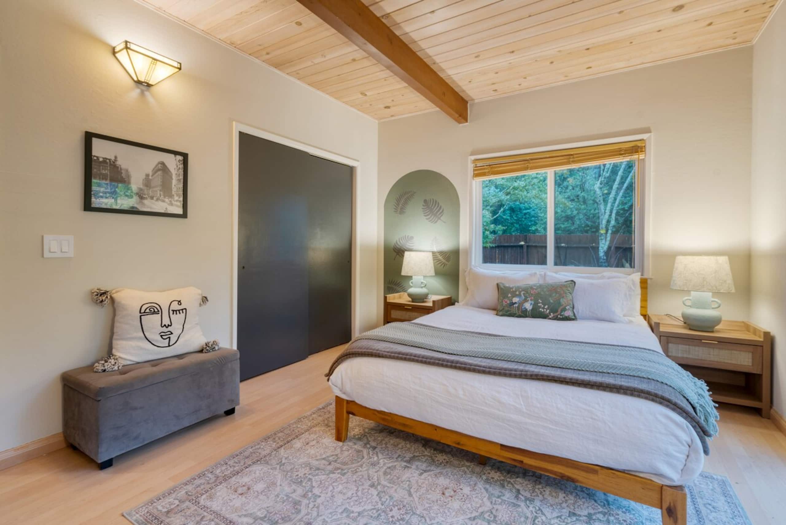 Sonoma Creek Haven, Creekside Hot Tub Retreat - Photo 33