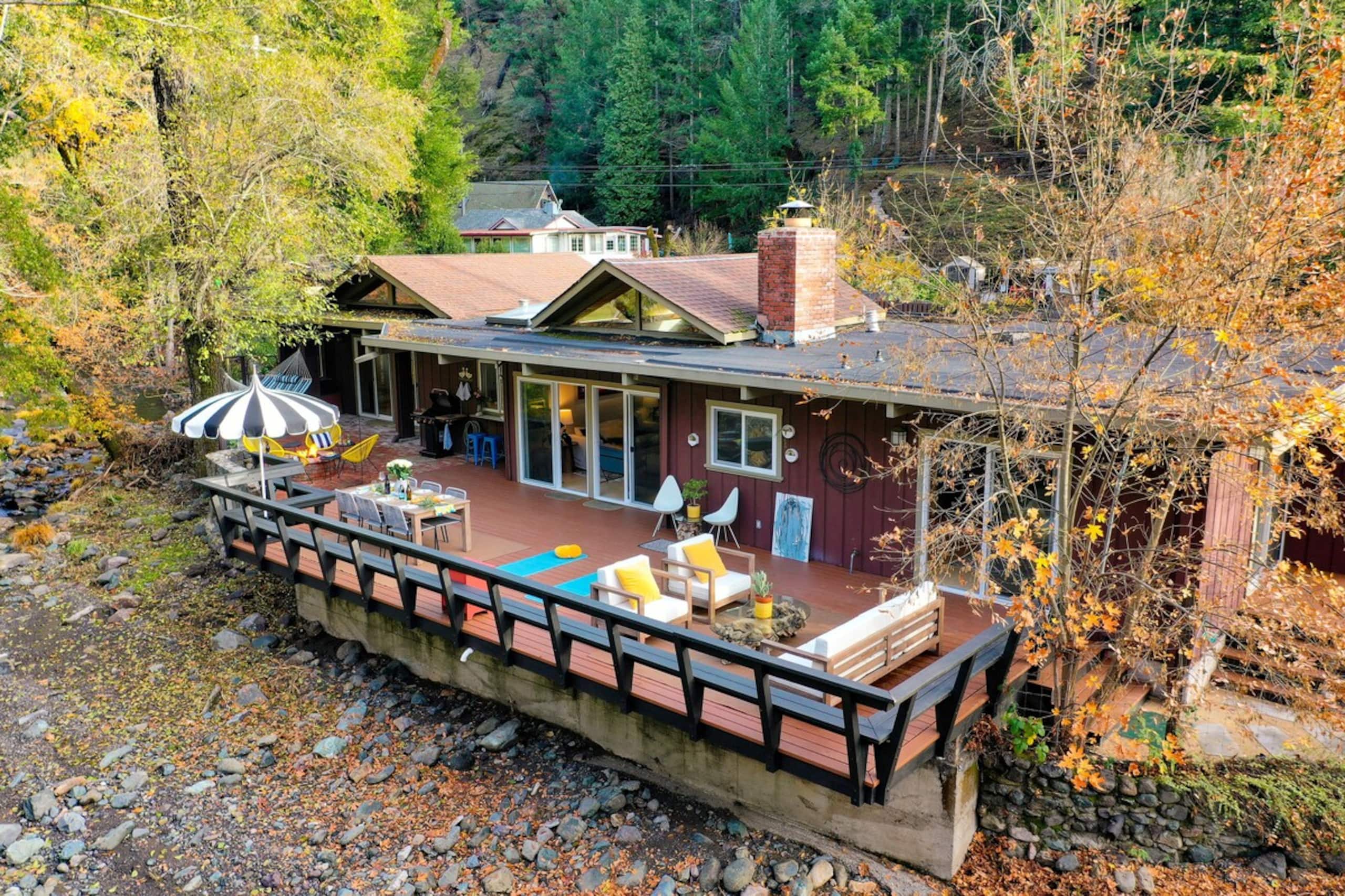 Sonoma Creek Haven, Creekside Hot Tub Retreat - Photo 57