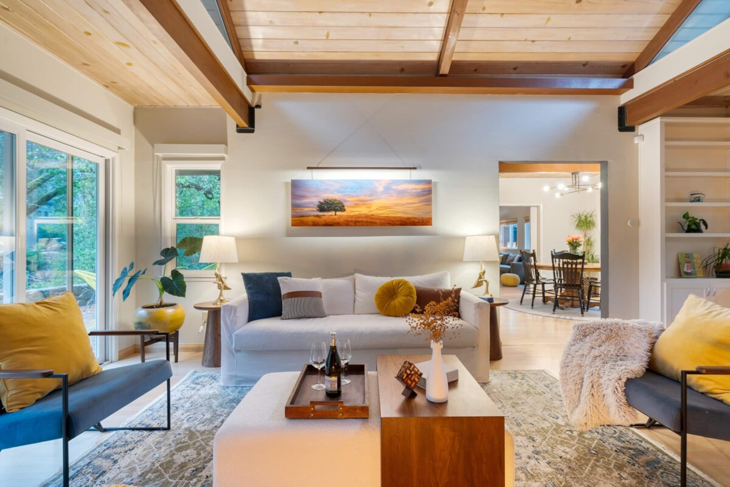 Sonoma Creek Haven, Creekside Hot Tub Retreat - Photo 10