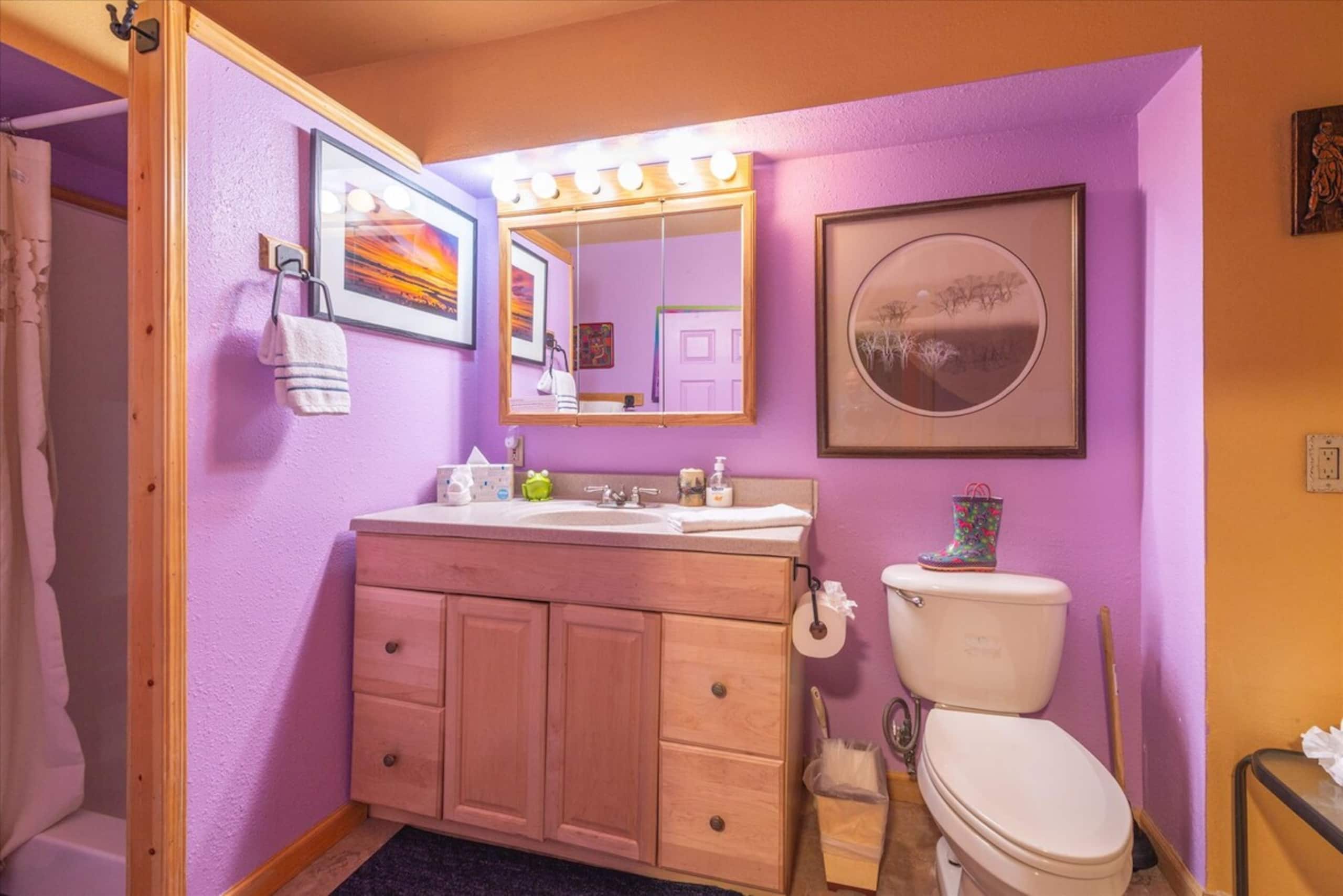 Powder Moon Luxury 5BR Home 20%Off Midweek Special - Photo 47