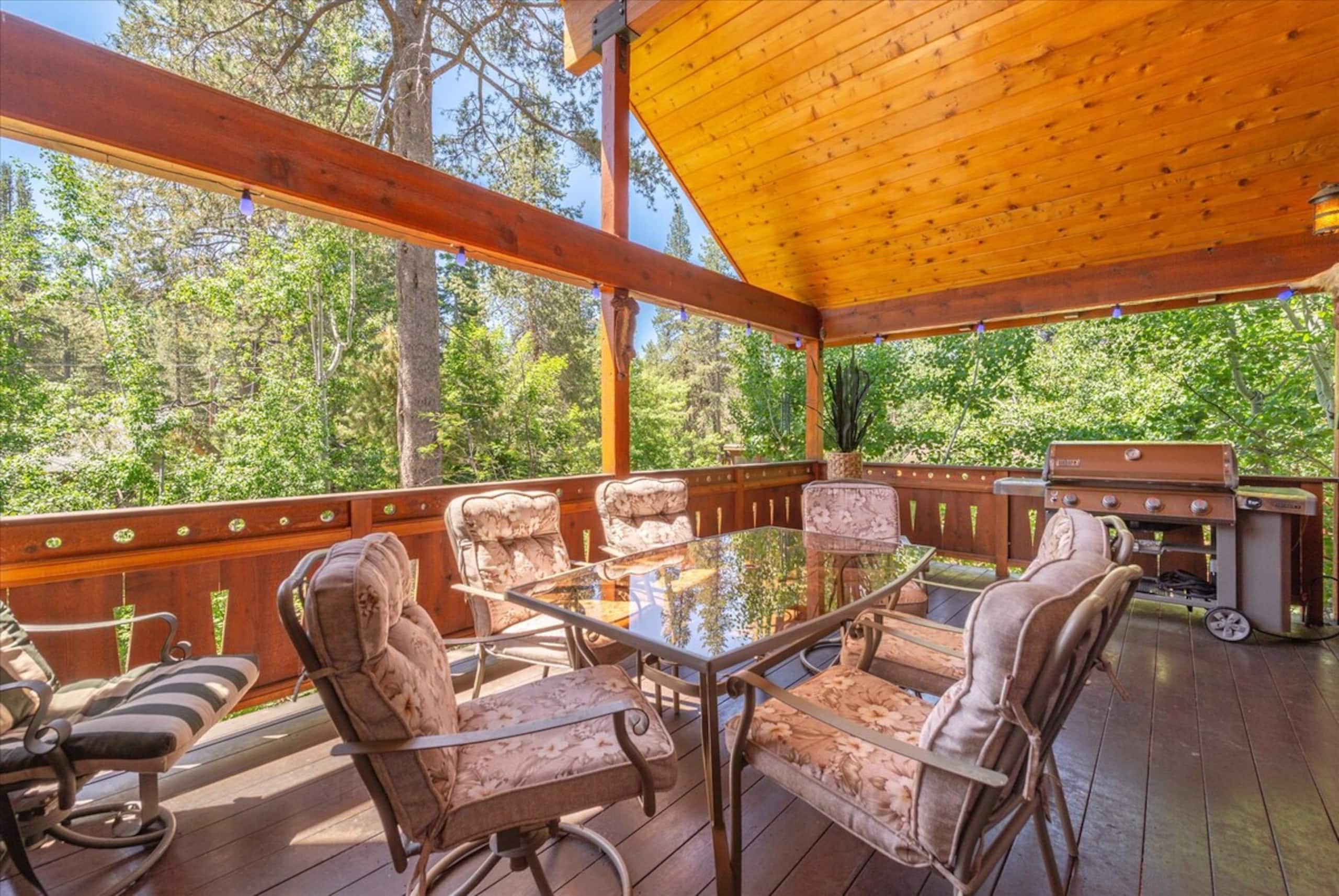 Powder Moon Luxury 5BR Home 20%Off Midweek Special - Photo 42