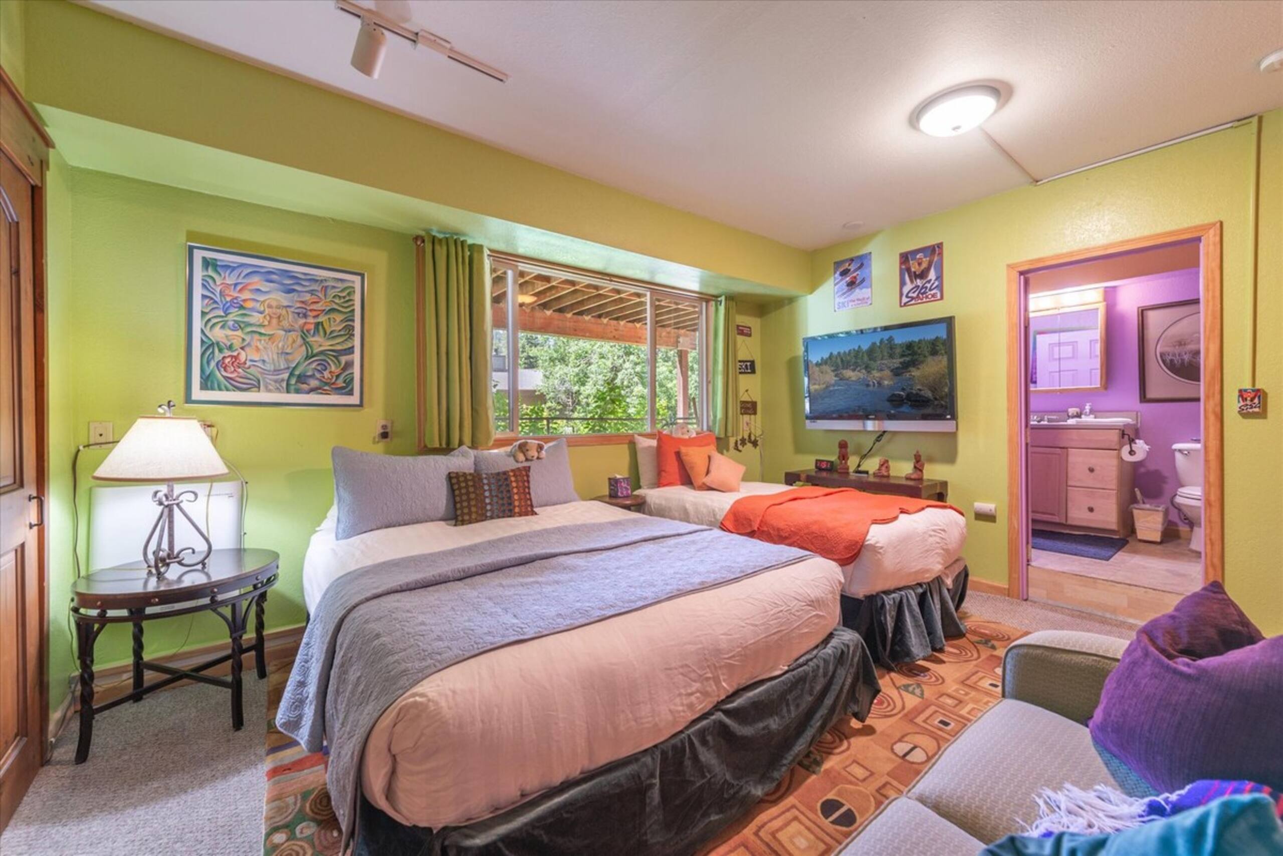 Powder Moon Luxury 5BR Home 20%Off Midweek Special - Photo 25