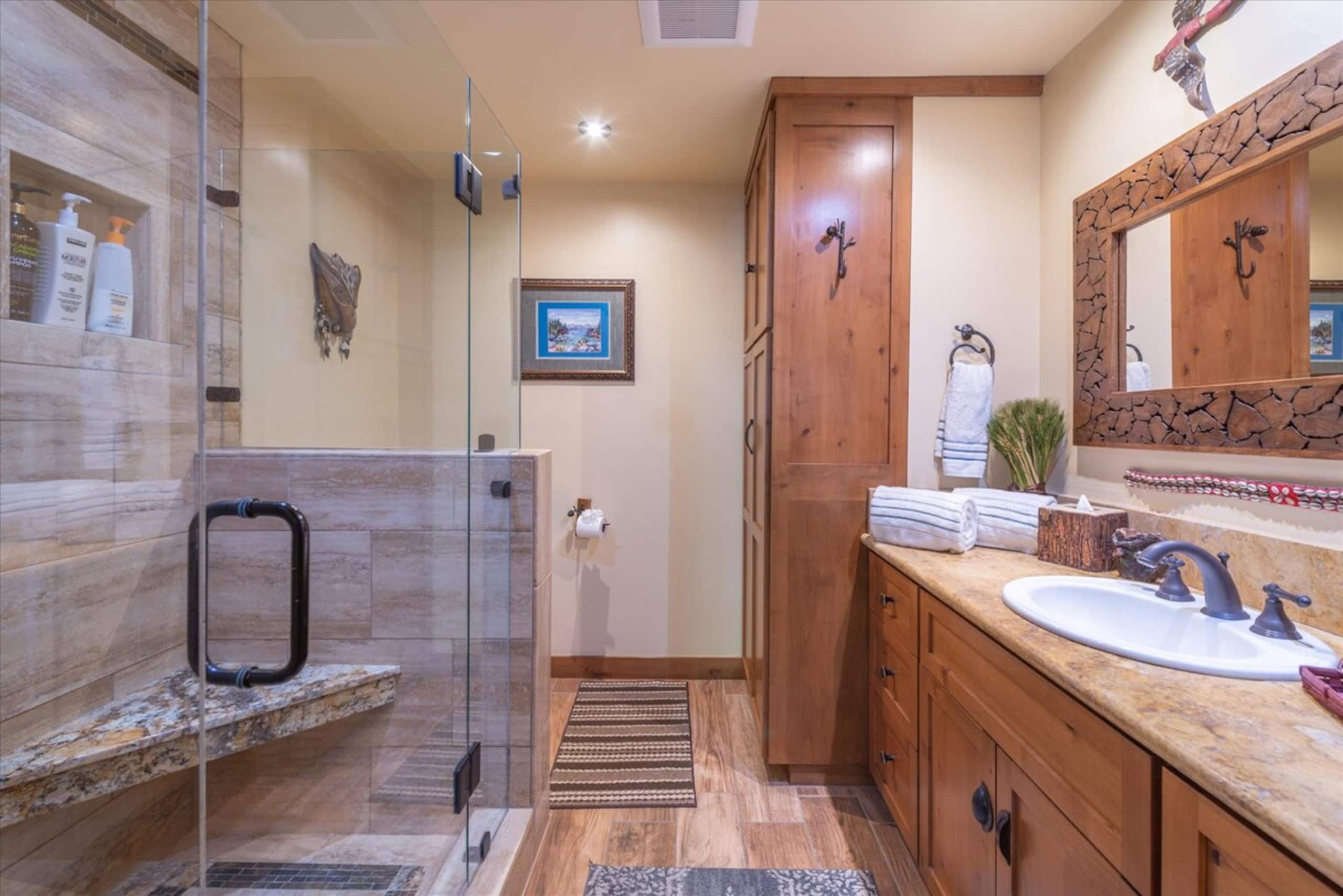 Powder Moon Luxury 5BR Home 20%Off Midweek Special - Photo 34