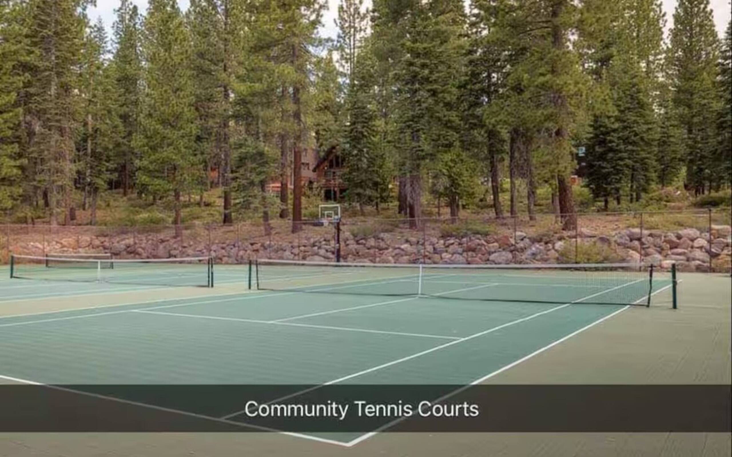 5 mins from The Lake w/ Pool, hiking trails sauna - Photo 19