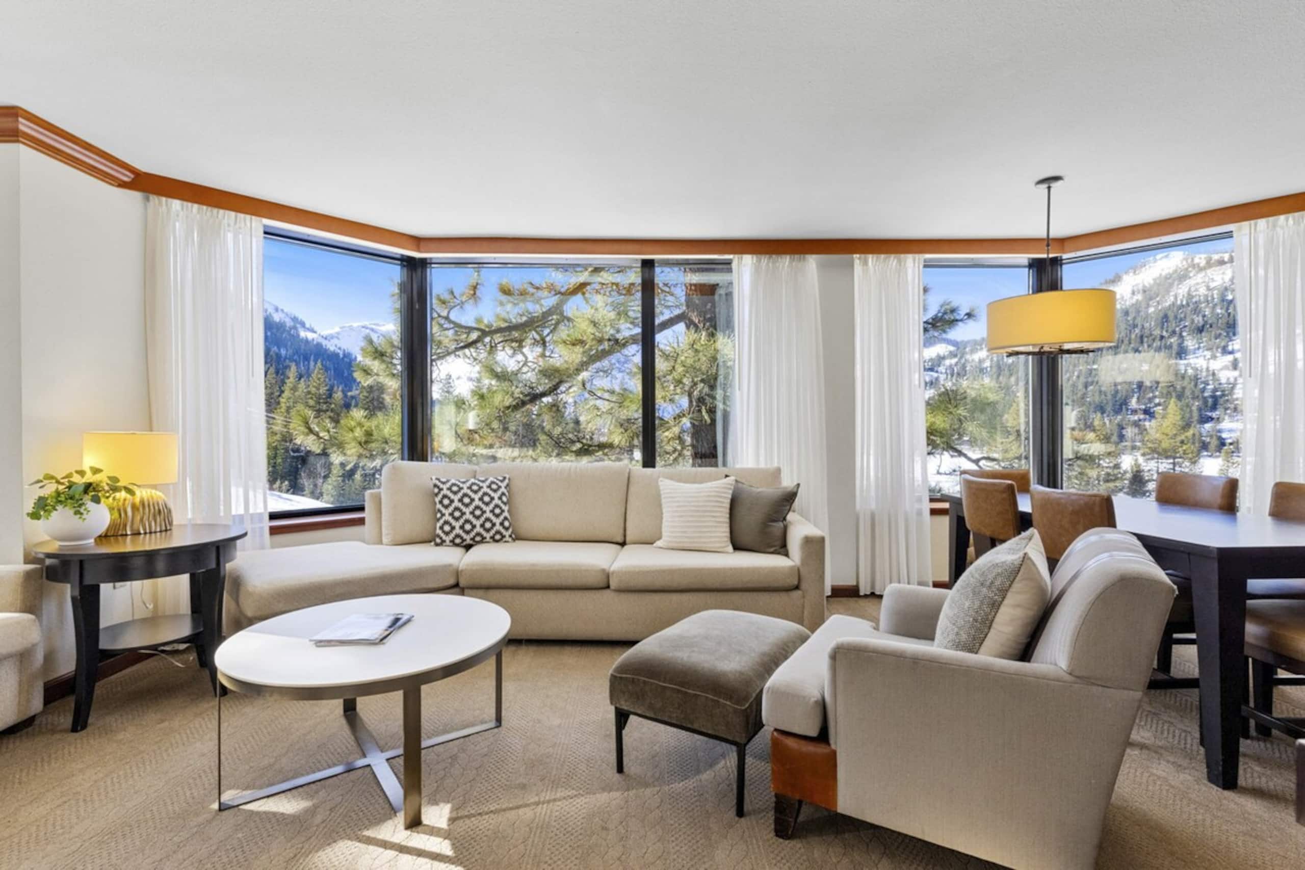 Resort Perks Everline Corner Retreat w/ 3 Units - Photo 14