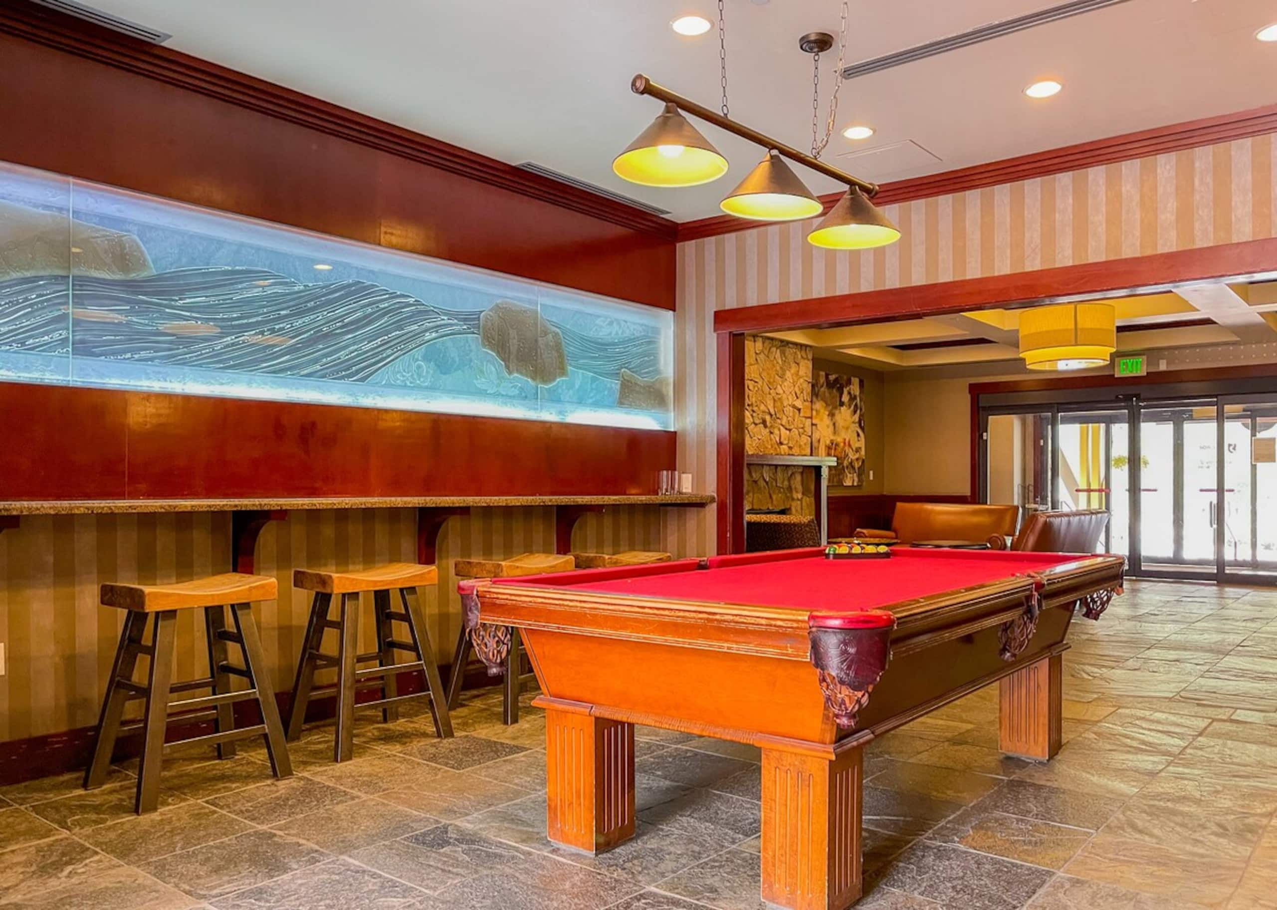 Top 5% Guest Favorite, Ski-in/out 1BR, Parking - Photo 22