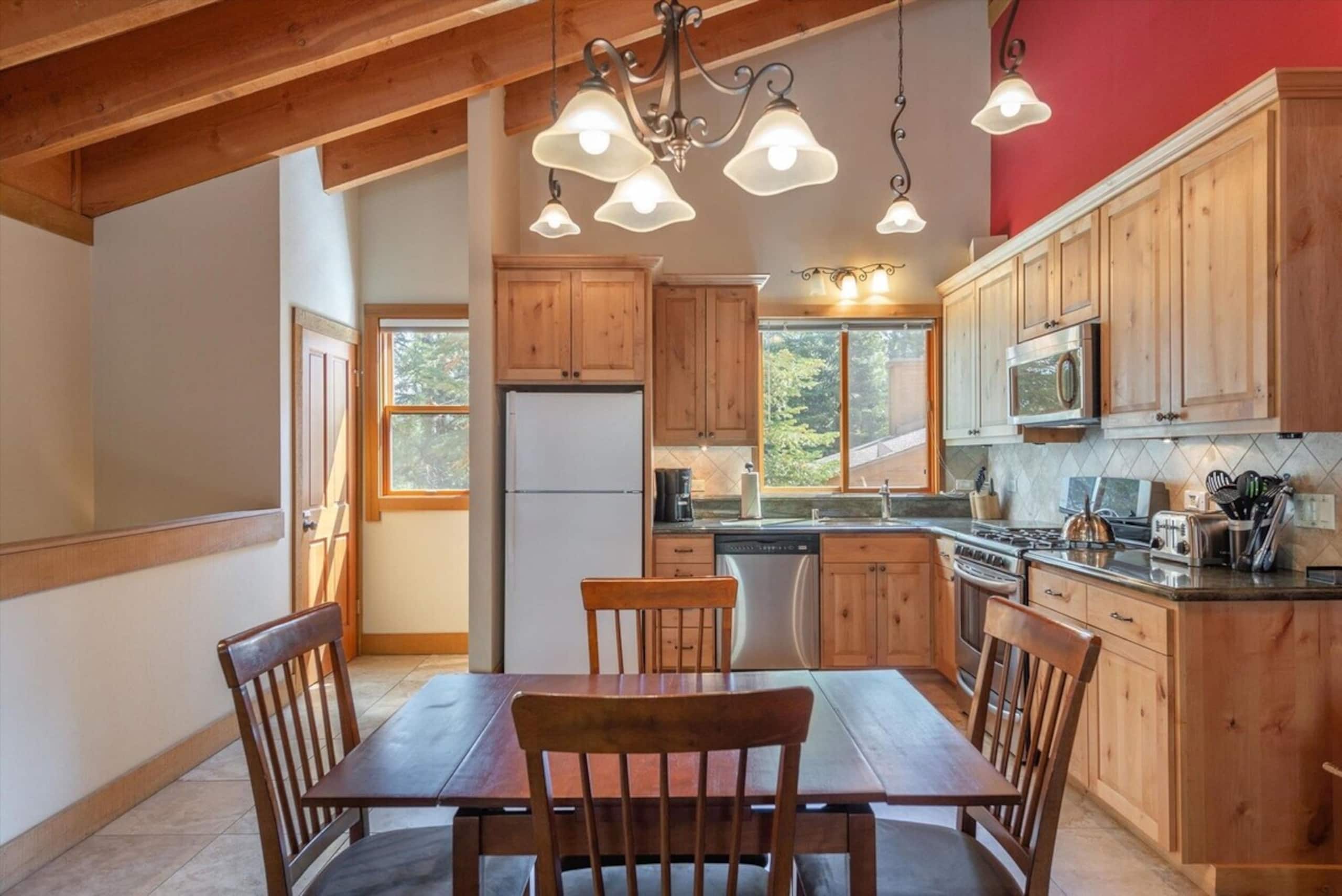 Northstar Ski-in-out 2B2B+office/spacious/Renovate - Photo 3