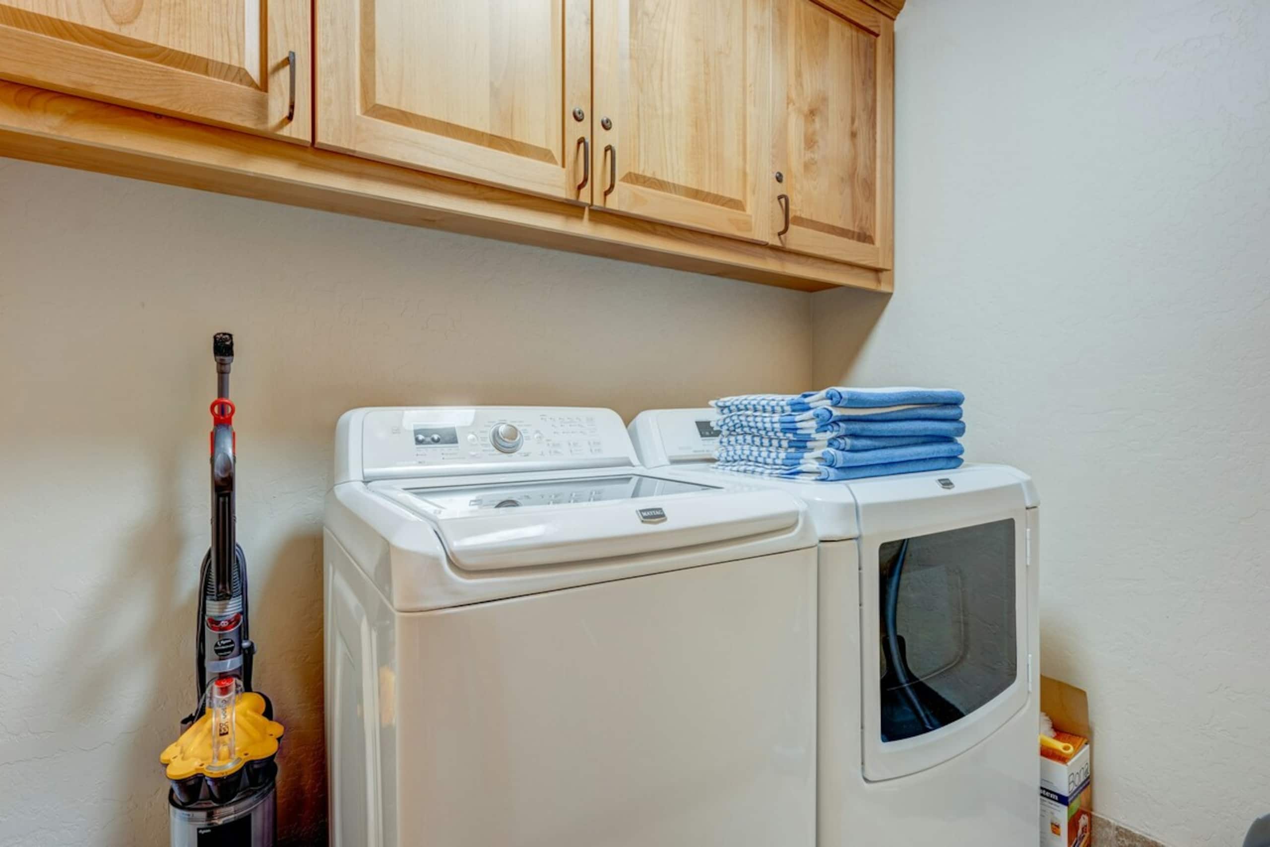 Rusti-Chic 3BR, Balcony, Pool - Photo 19