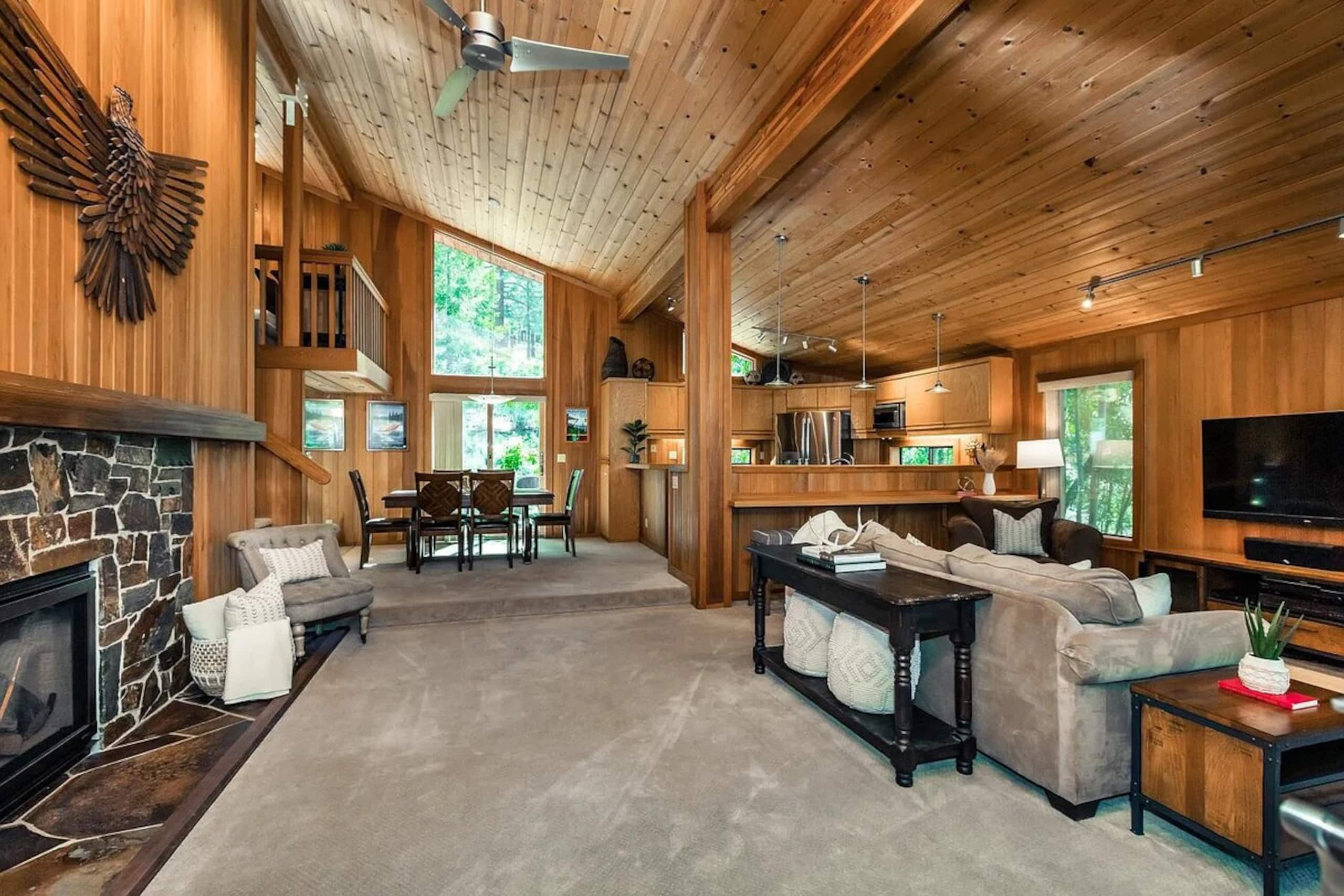 Charming Northstar Chalet with Access to HOA Pool - Photo 4