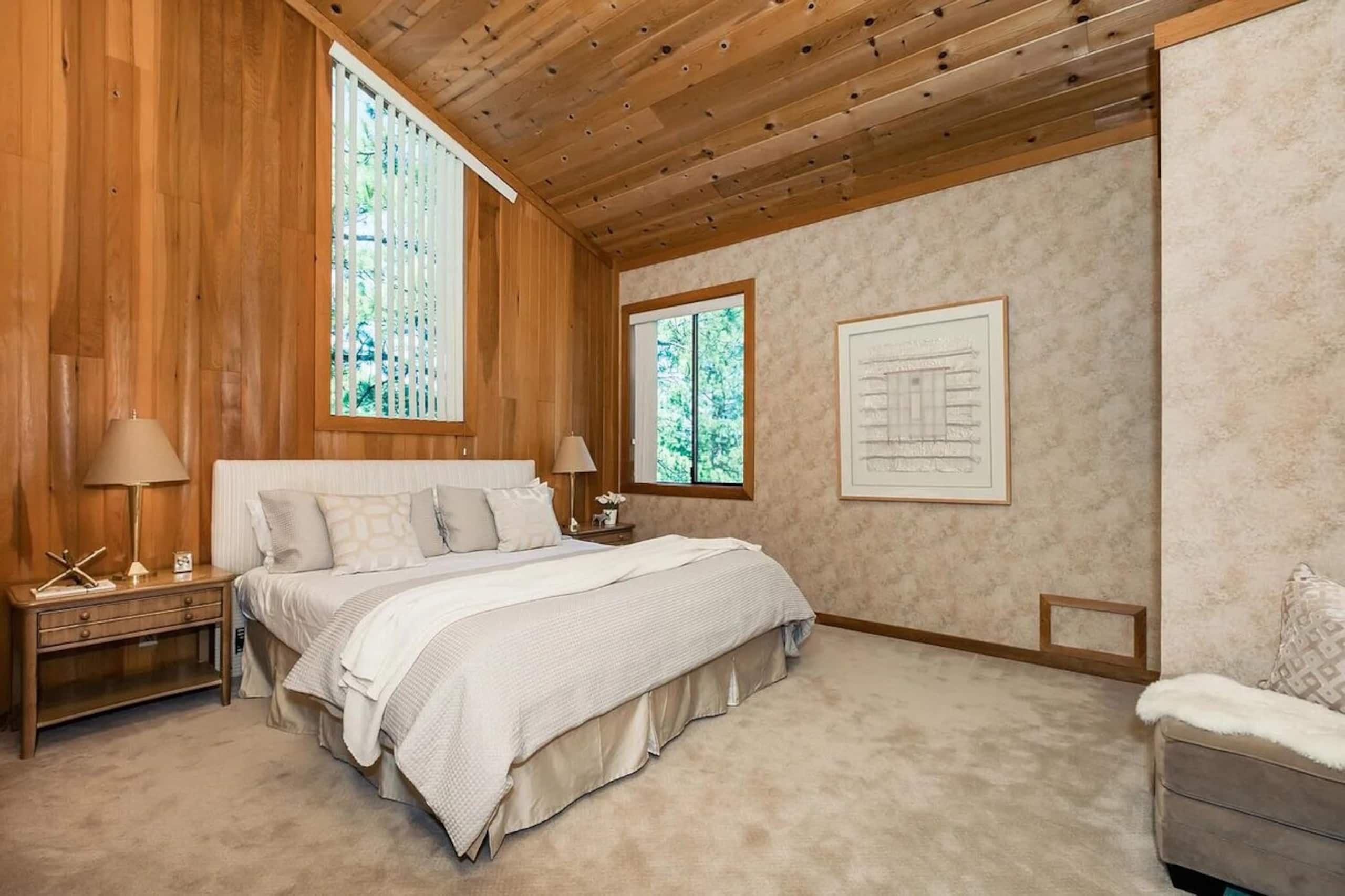 Charming Northstar Chalet with Access to HOA Pool - Photo 11