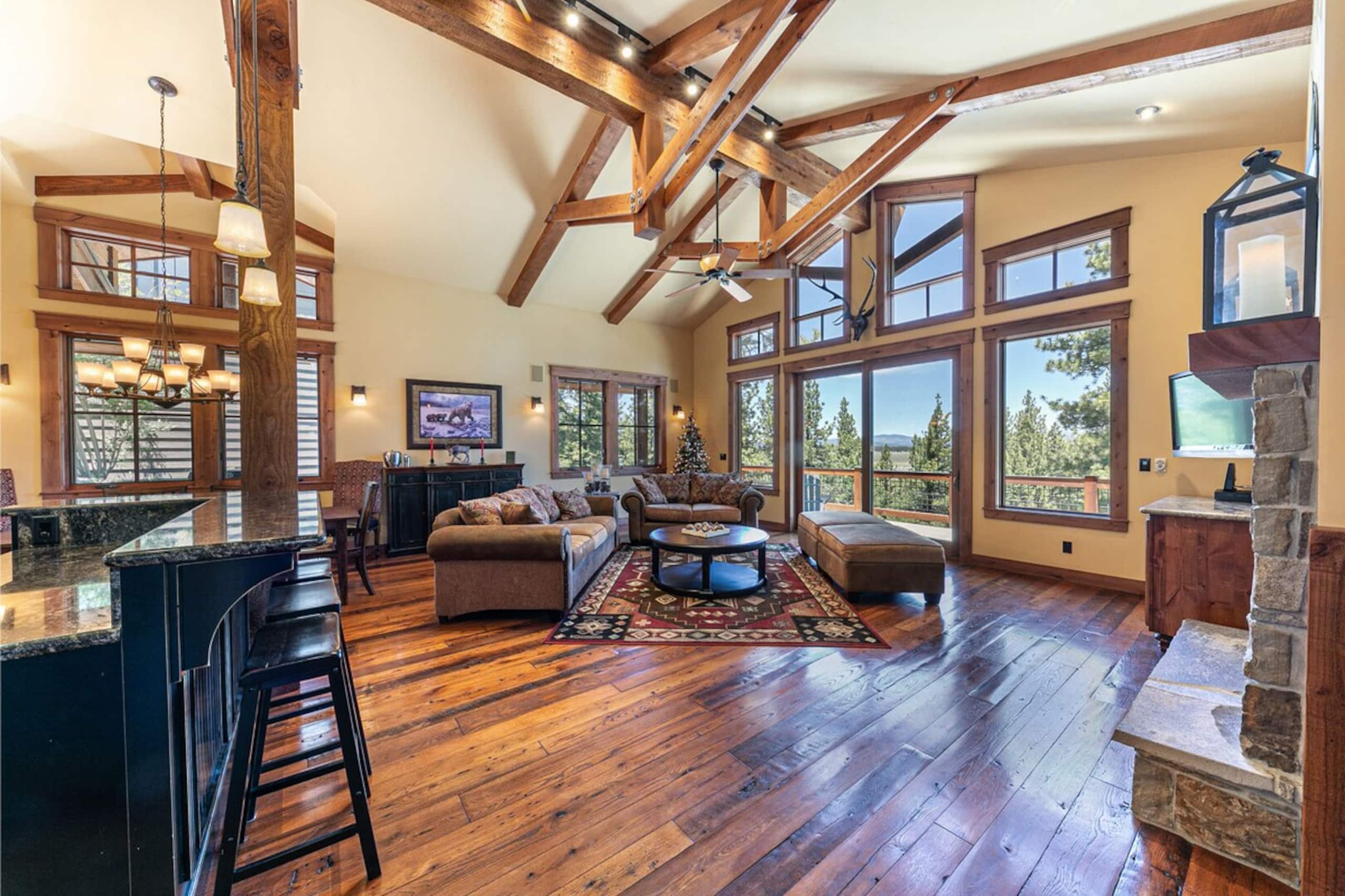 Compass Luxury in Northstar w Pool, Tennis, Gym - Photo 3