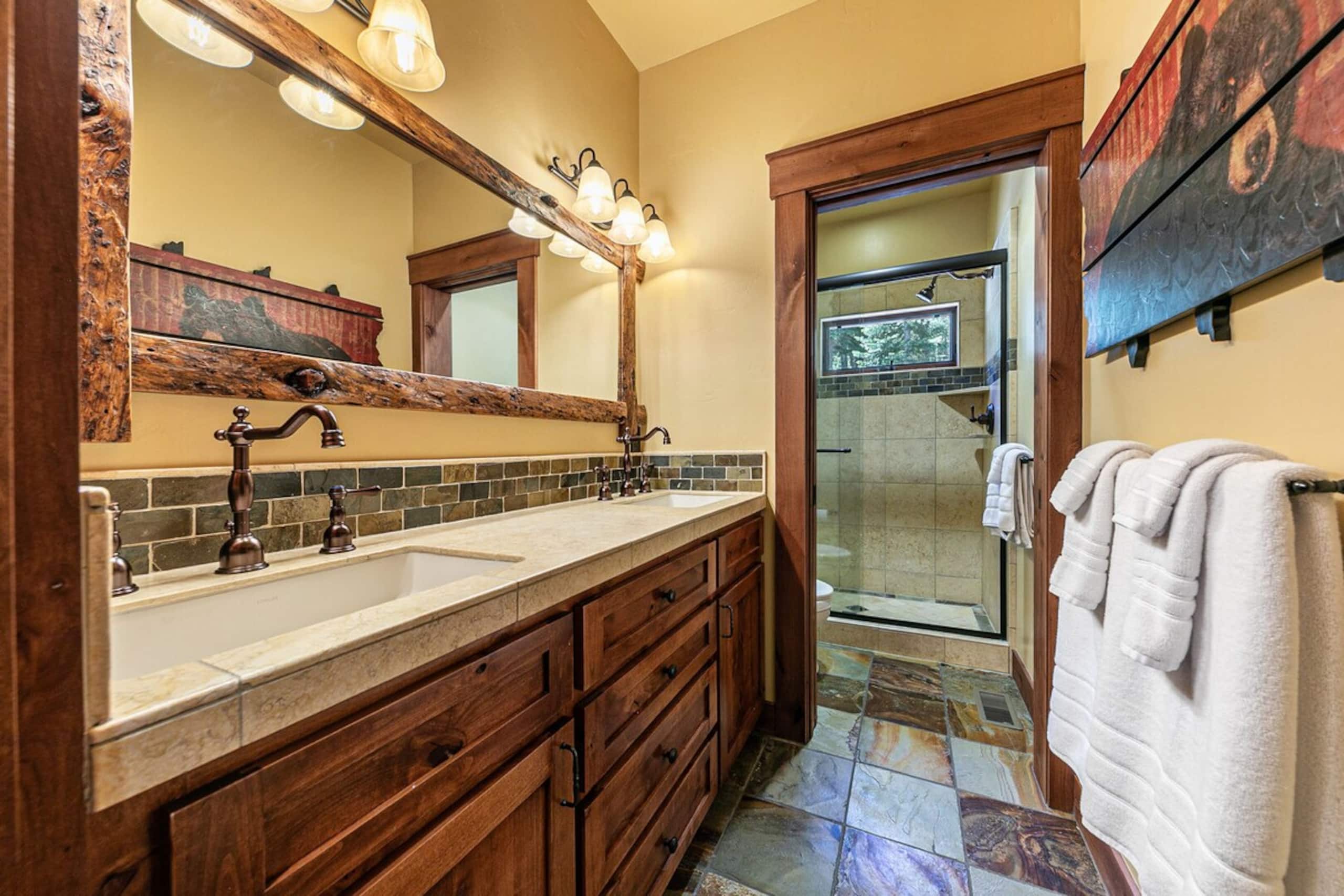 Compass Luxury in Northstar w Pool, Tennis, Gym - Photo 22
