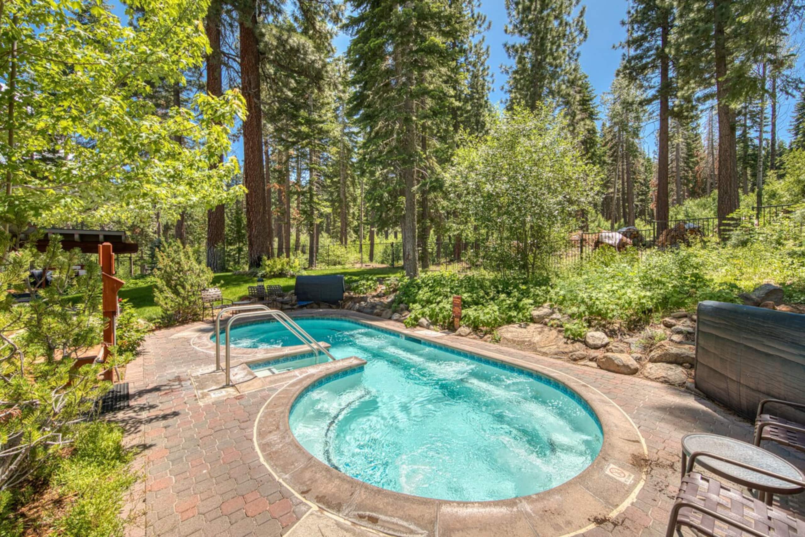 Compass Luxury in Northstar w Pool, Tennis, Gym - Photo 44