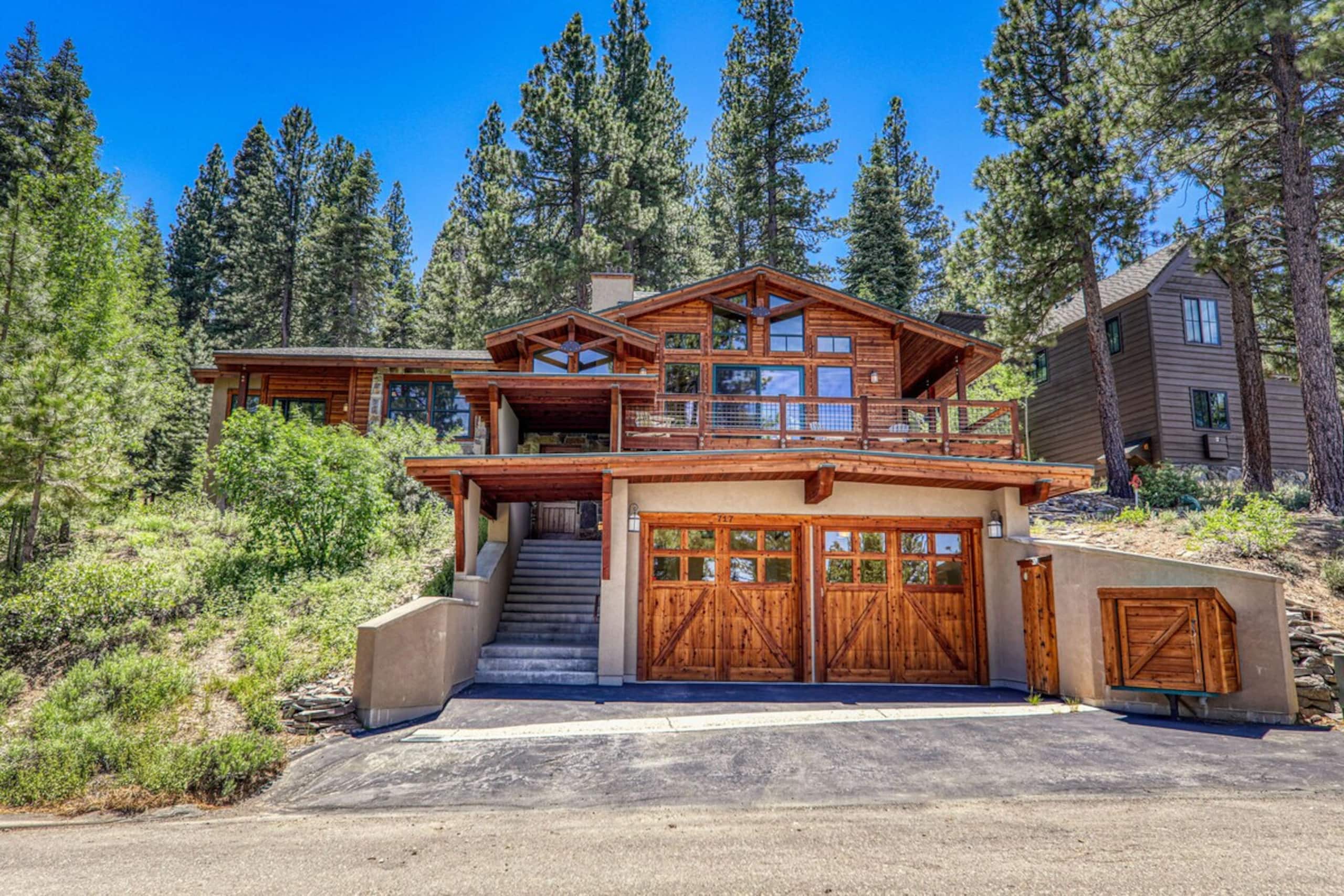 Compass Luxury in Northstar w Pool, Tennis, Gym - Photo 32