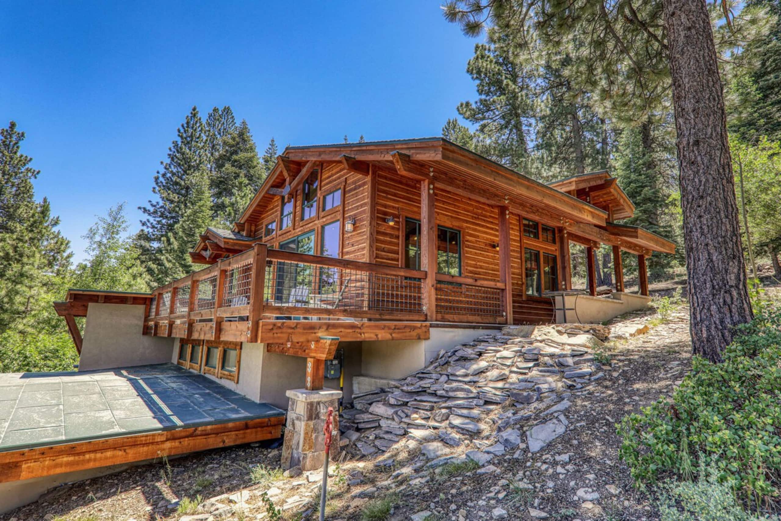 Compass Luxury in Northstar w Pool, Tennis, Gym - Photo 31