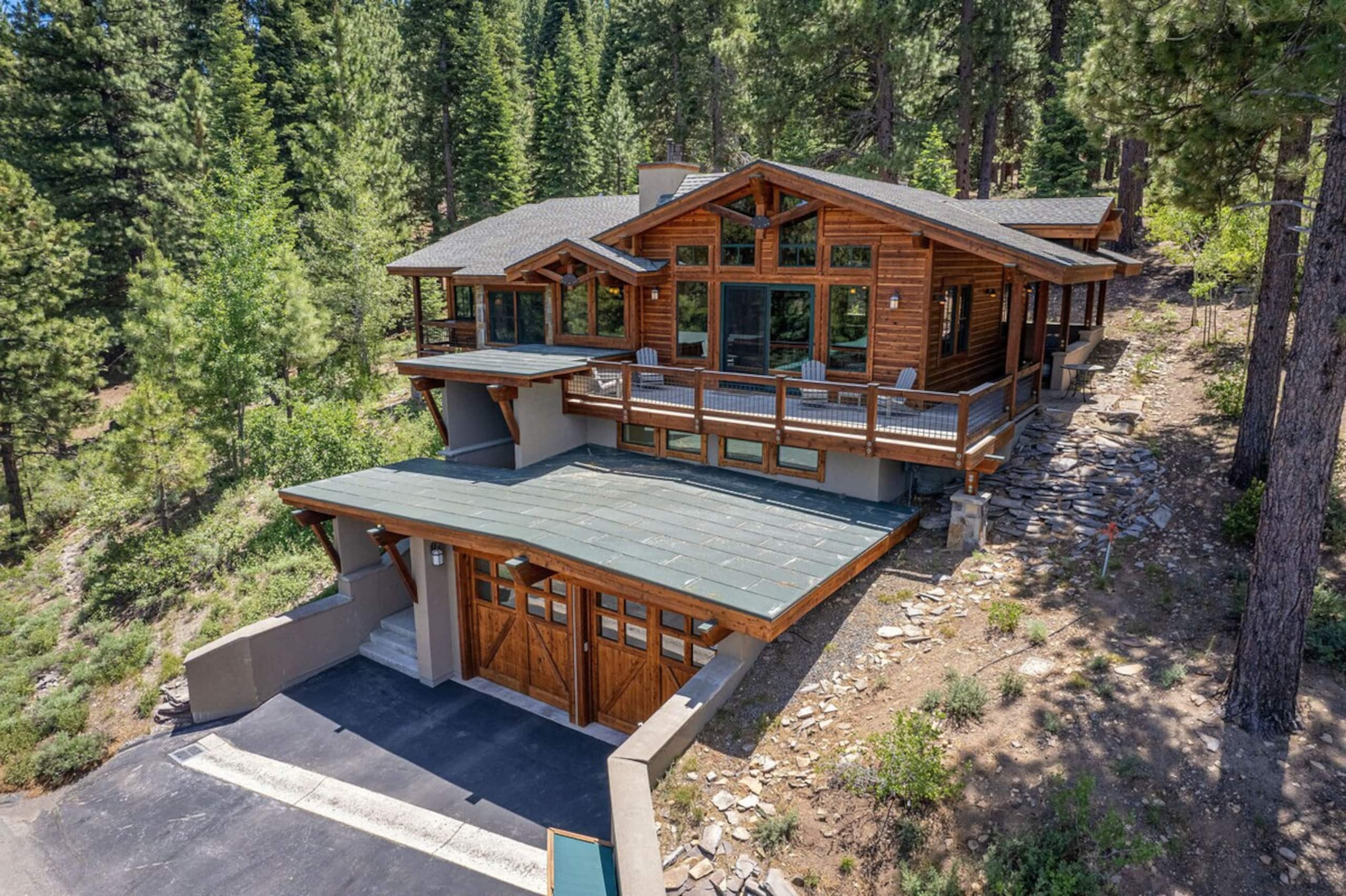 Compass Luxury in Northstar w Pool, Tennis, Gym - Photo 34