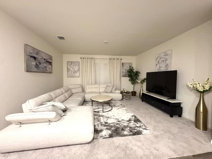 Luxury Private Room. 3 Mins From Samsung Taylor. - Taylor, TX
