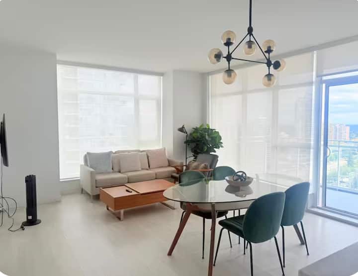 Burnaby Luxe Residence 2b2b - Burnaby
