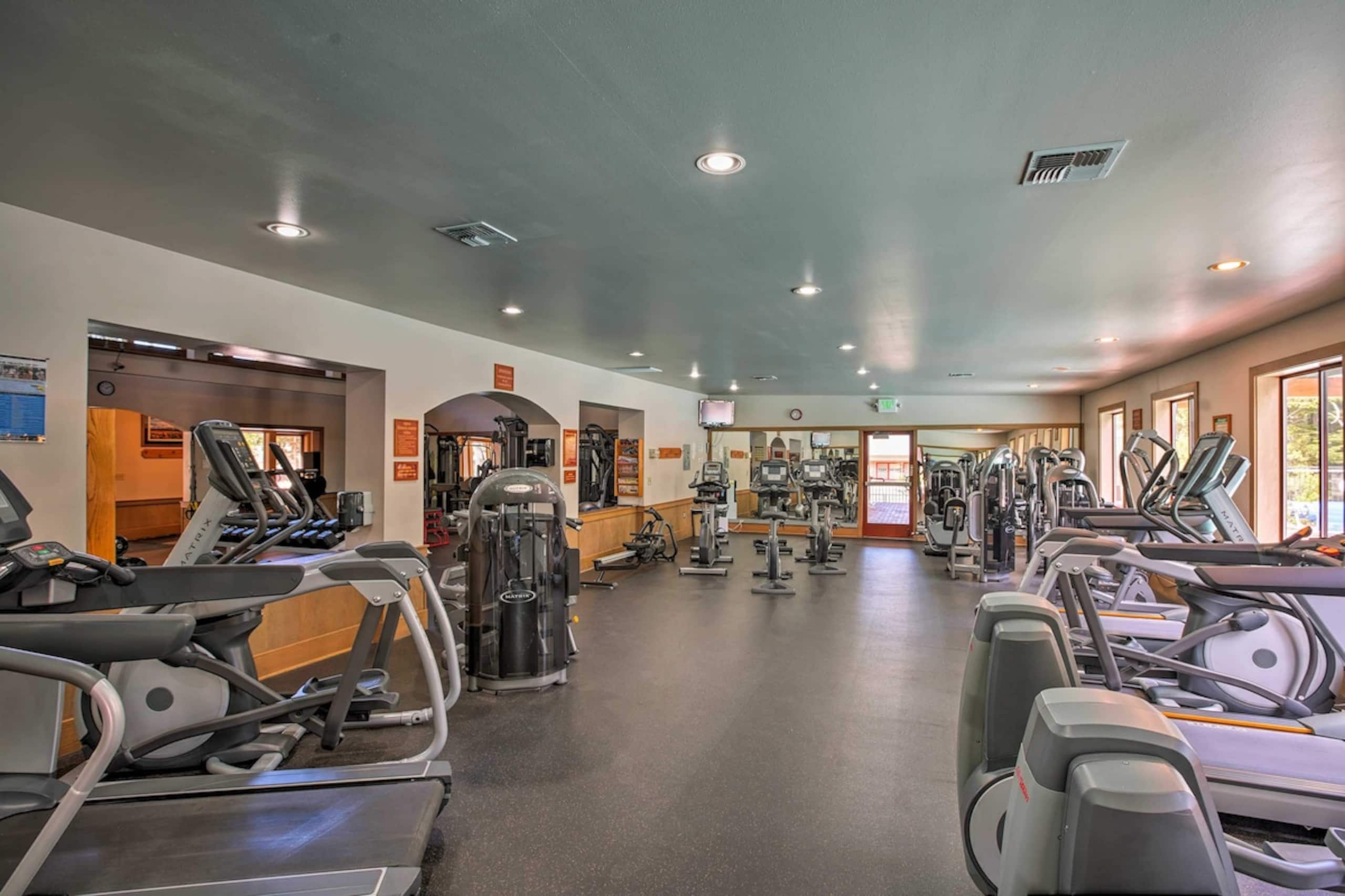 Fresh Remodeled Gold Bend Condo with HOA Access - Photo 31