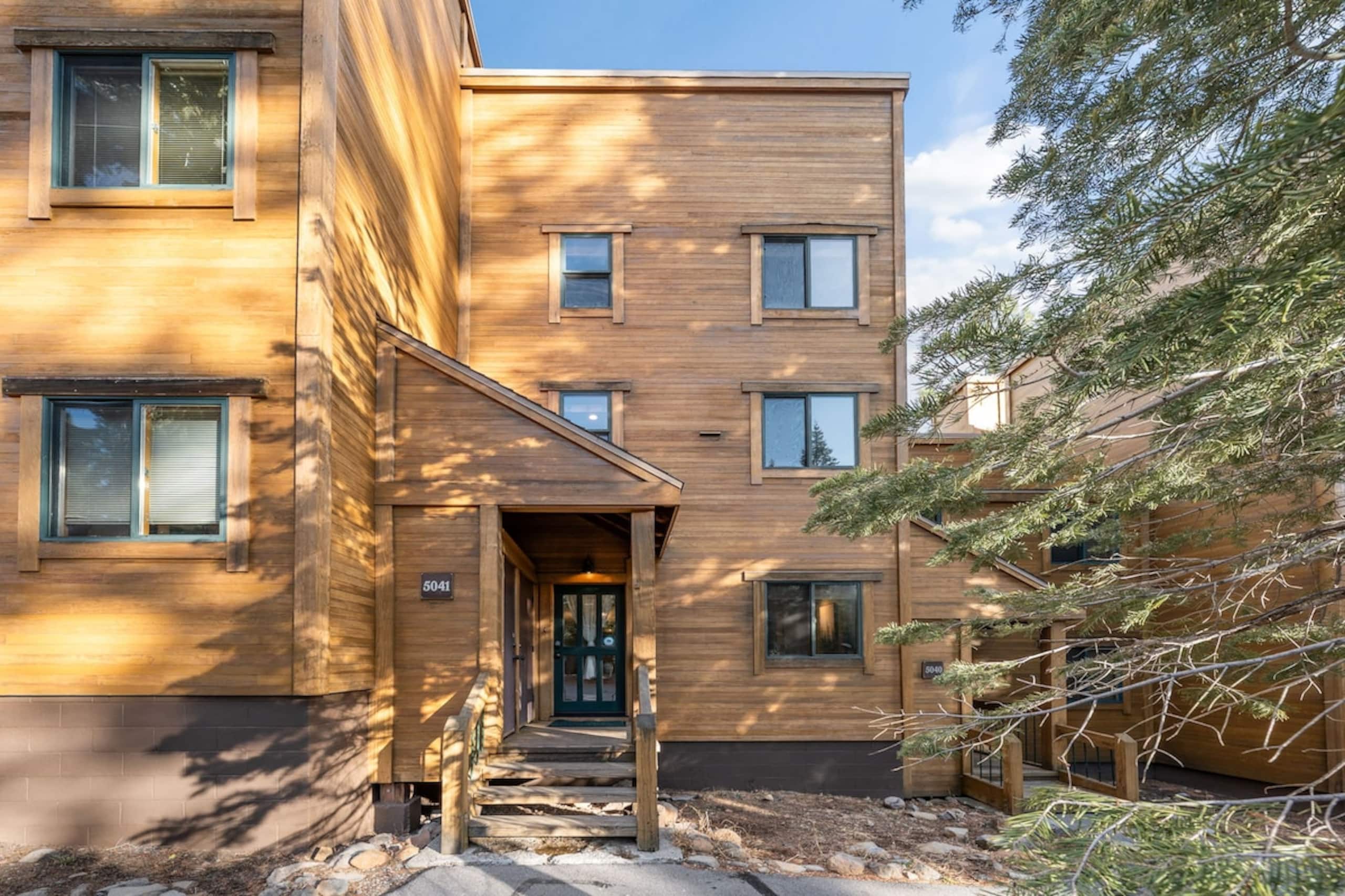 Fresh Remodeled Gold Bend Condo with HOA Access - Photo 27