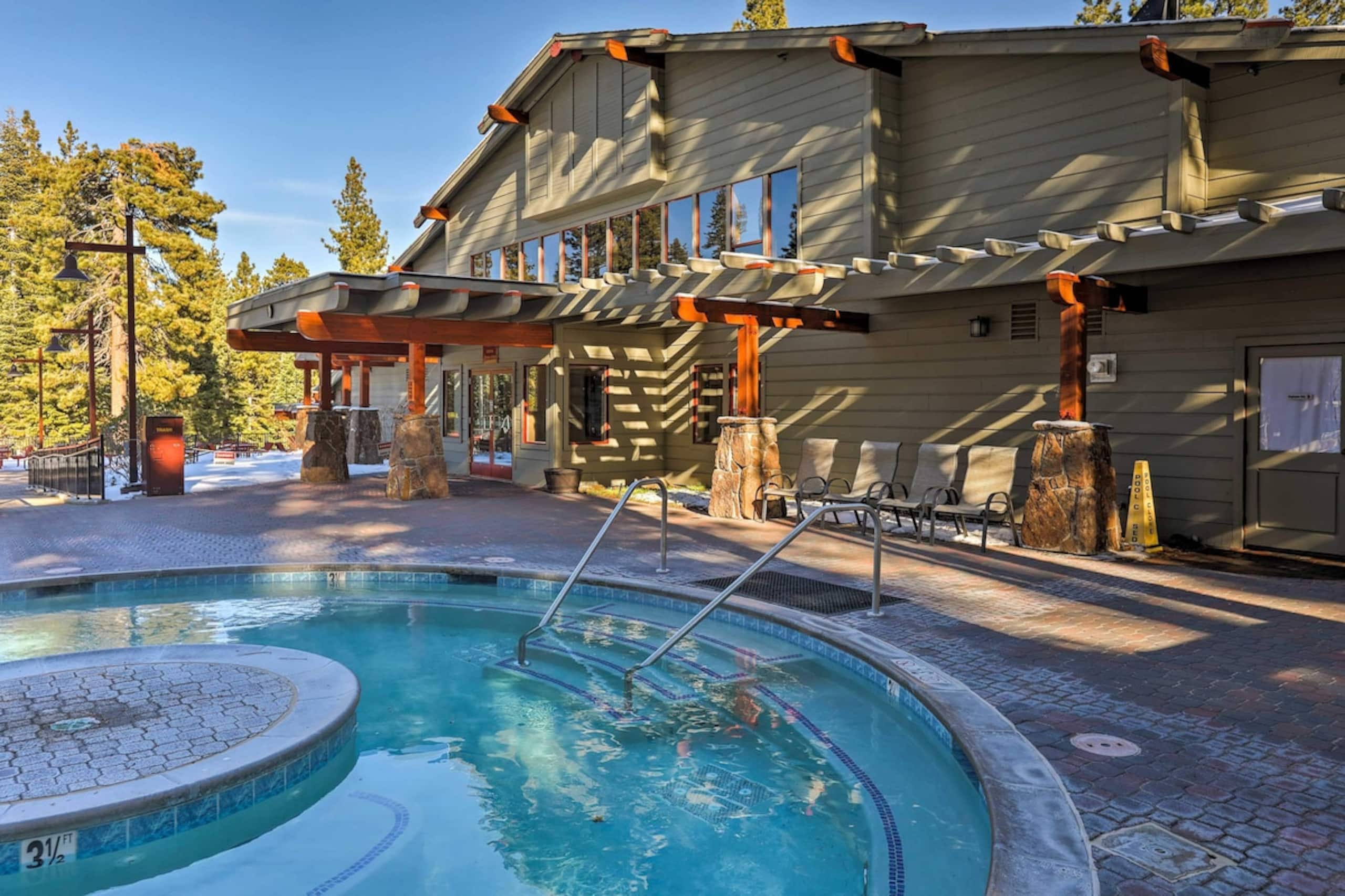 Fresh Remodeled Gold Bend Condo with HOA Access - Photo 32