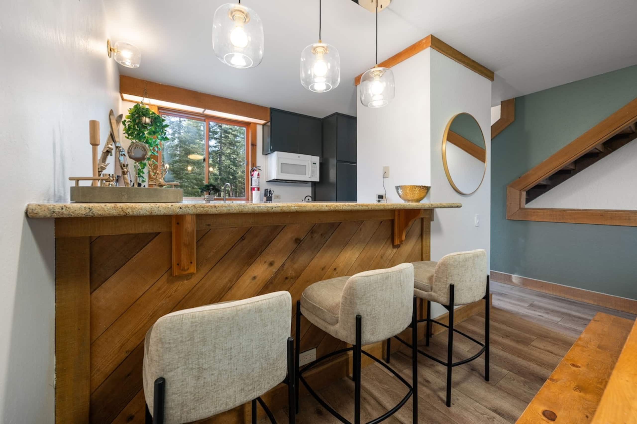 Fresh Remodeled Gold Bend Condo with HOA Access - Photo 14