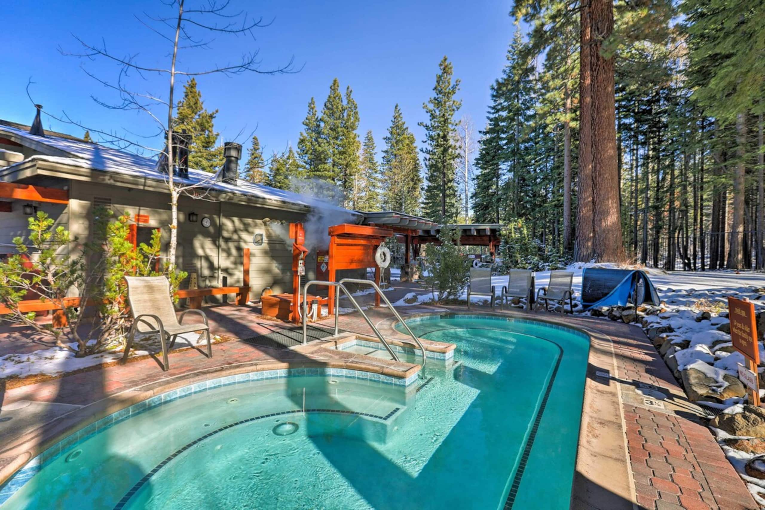 Fresh Remodeled Gold Bend Condo with HOA Access - Photo 34
