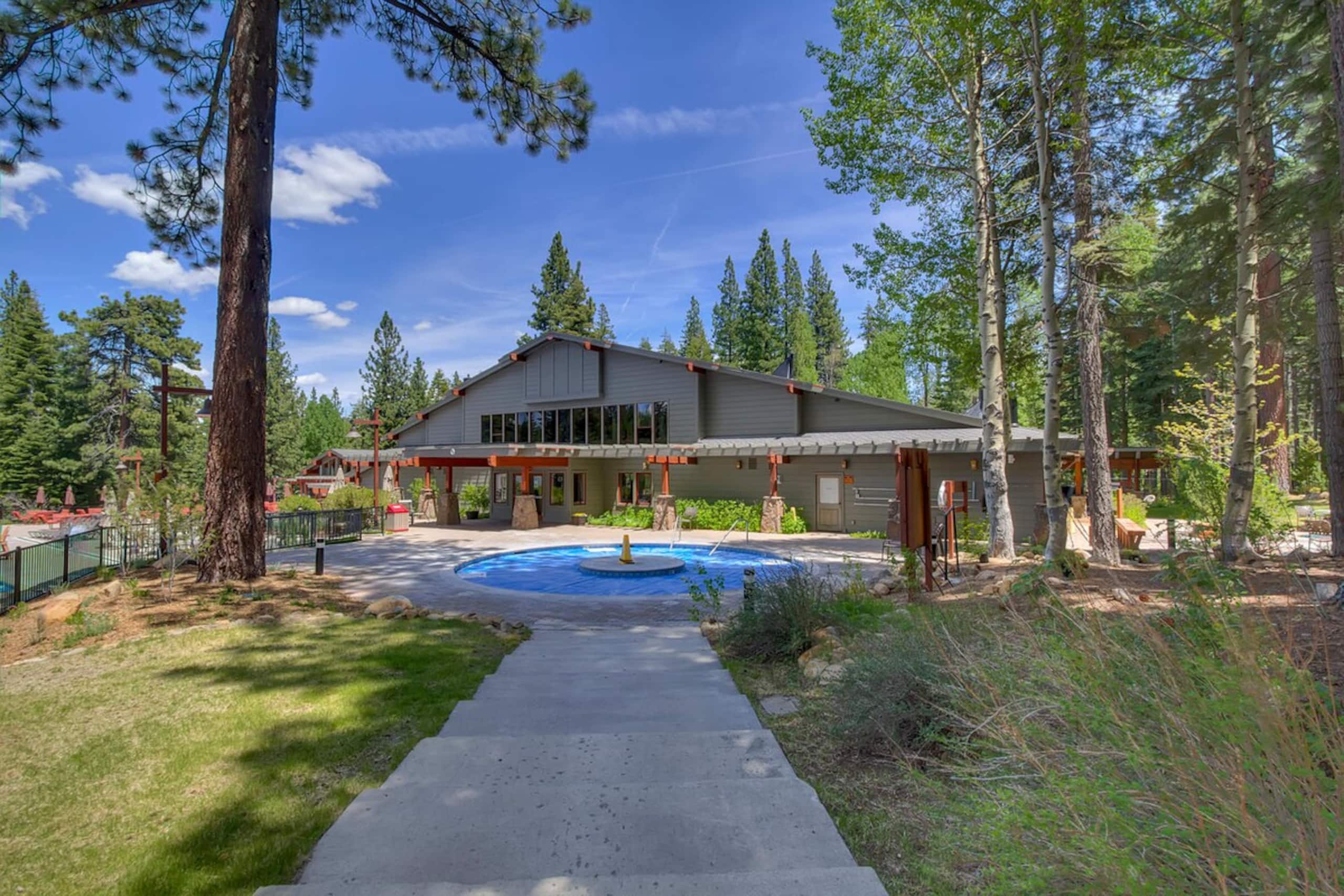 Hot Tub, Ski Shuttle, HOA Pool/Tennis (Mtn Bear) - Photo 46
