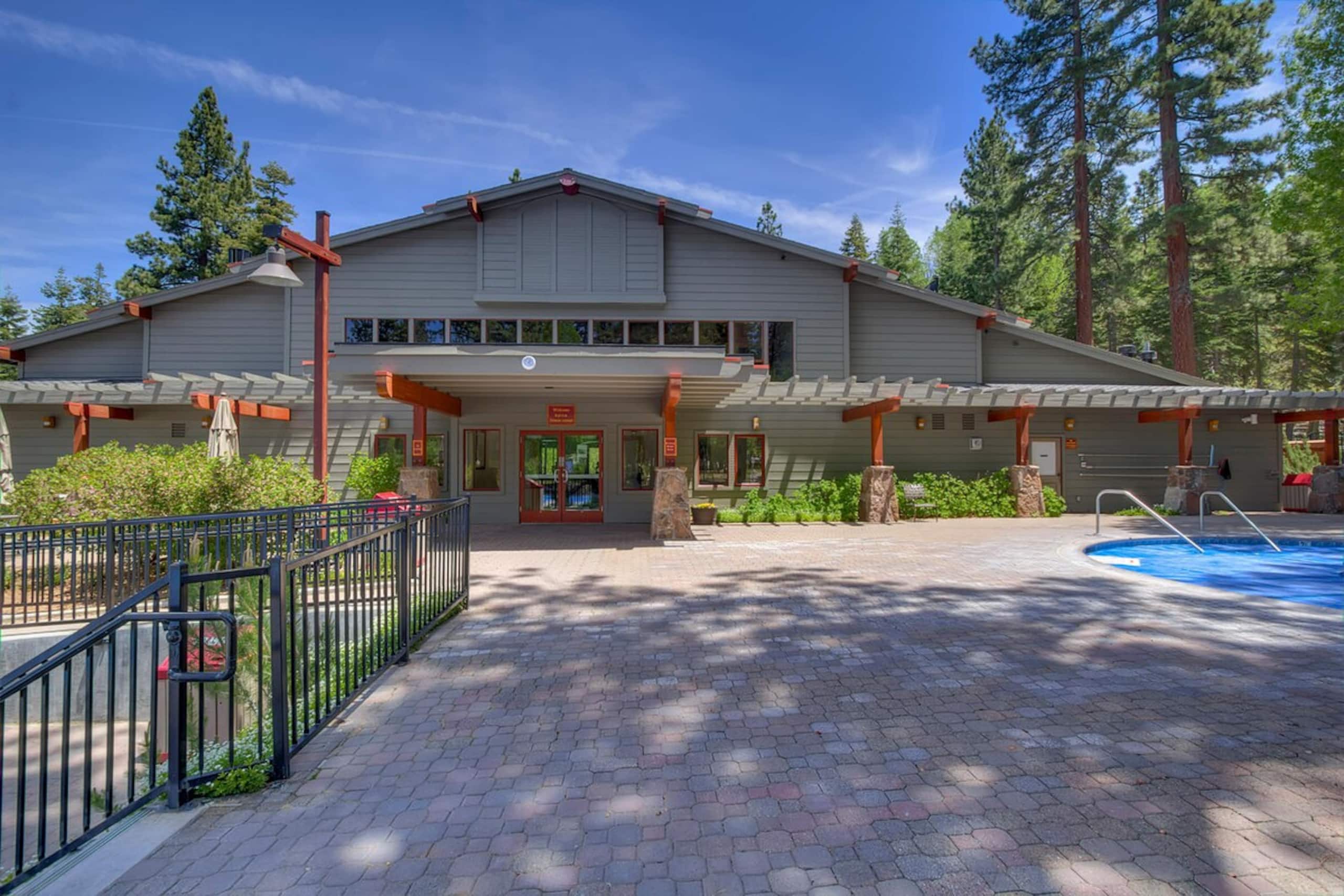 Hot Tub, Ski Shuttle, HOA Pool/Tennis (Mtn Bear) - Photo 45