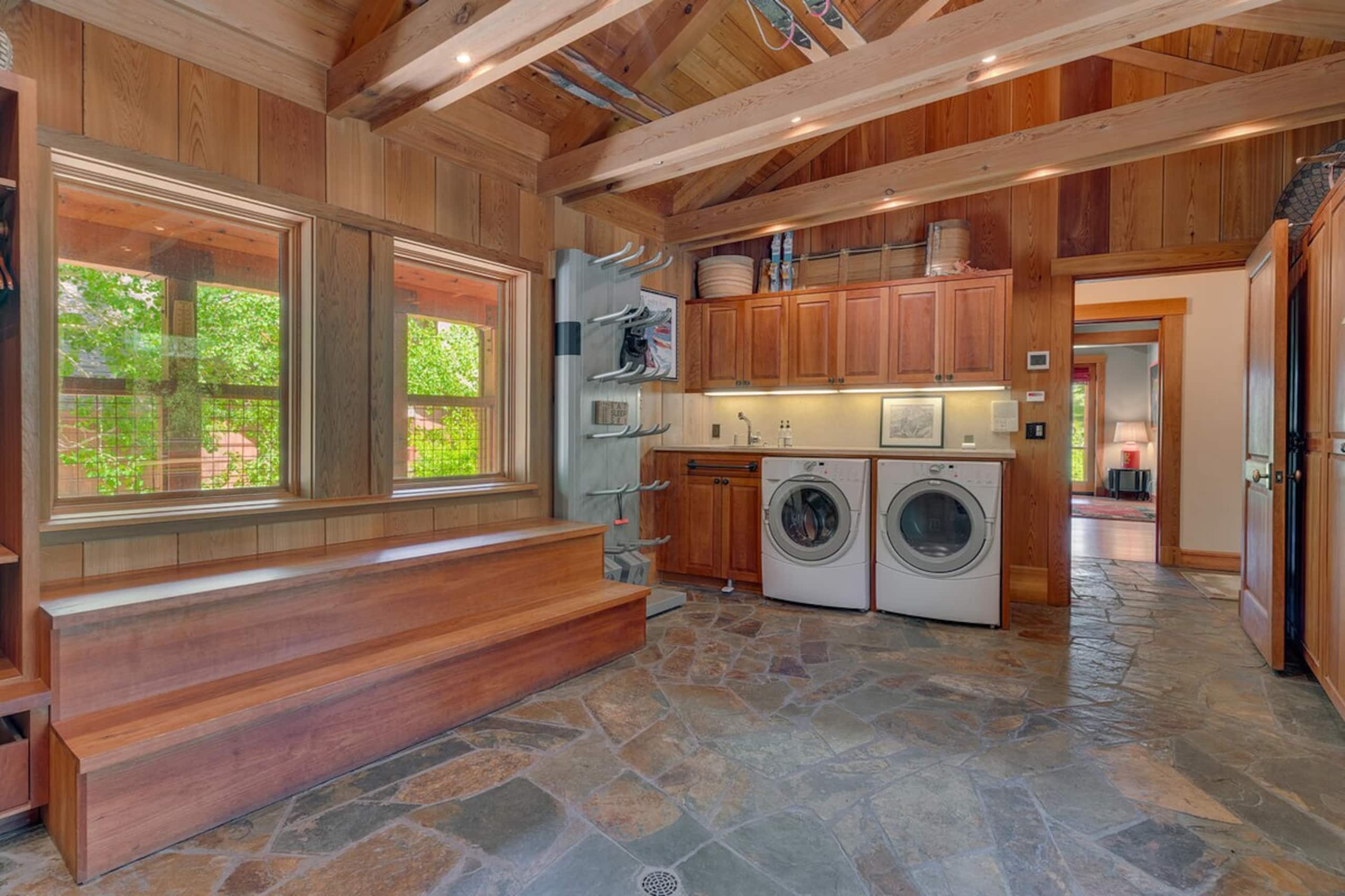 Hot Tub, Ski Shuttle, HOA Pool/Tennis (Mtn Bear) - Photo 34