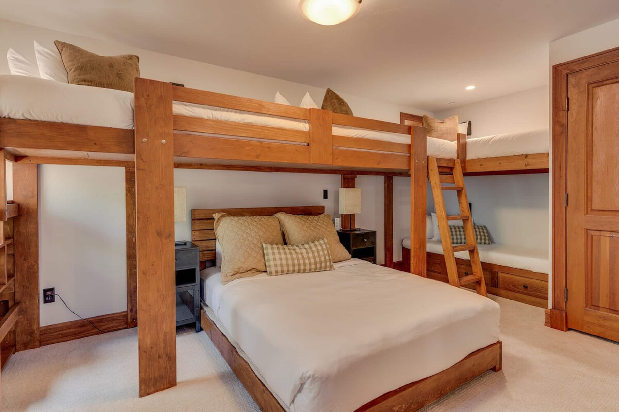 Hot Tub, Ski Shuttle, HOA Pool/Tennis (Mtn Bear) - Photo 37