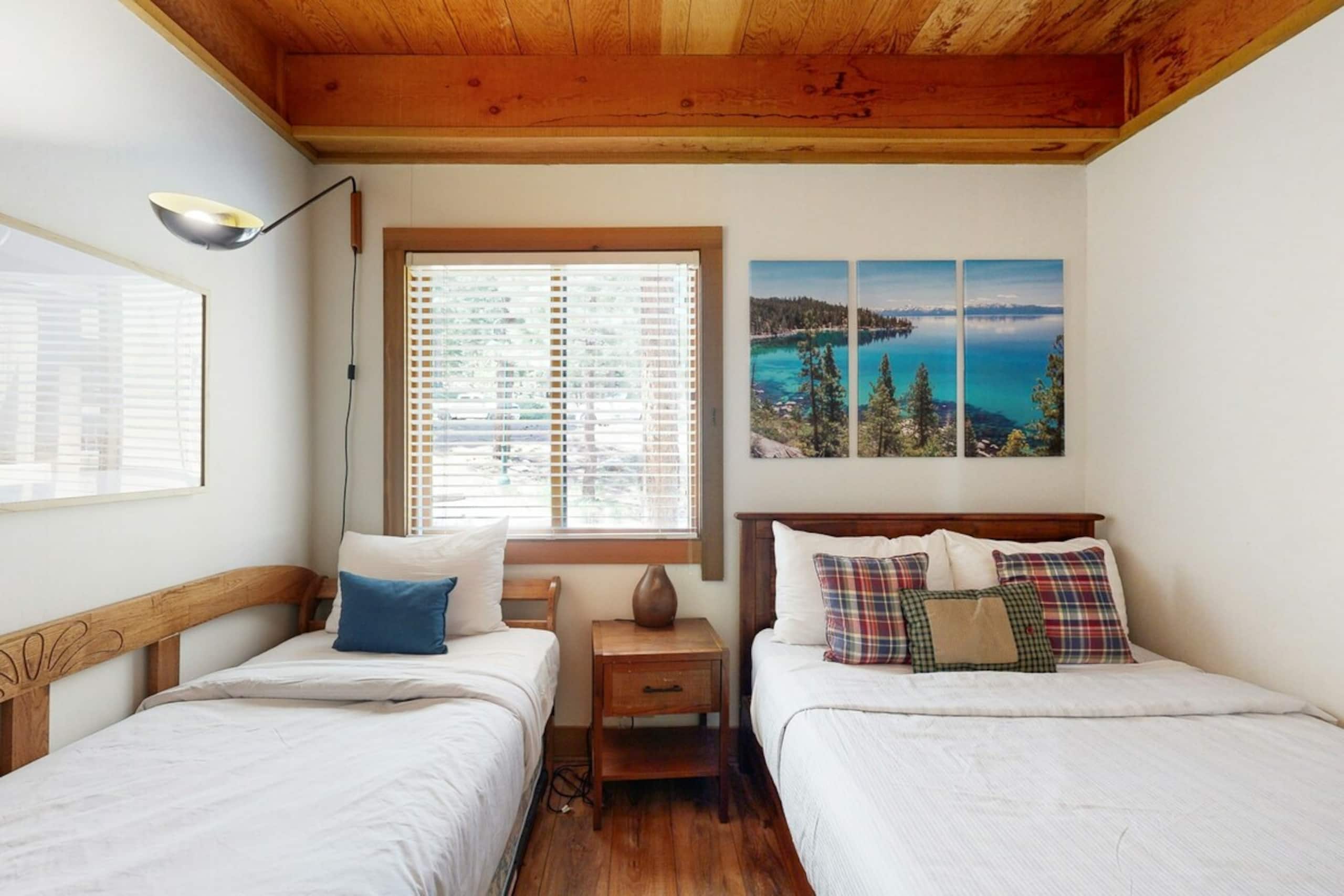Sophisticated 2BR Mountainview, Balcony, Pool - Photo 15