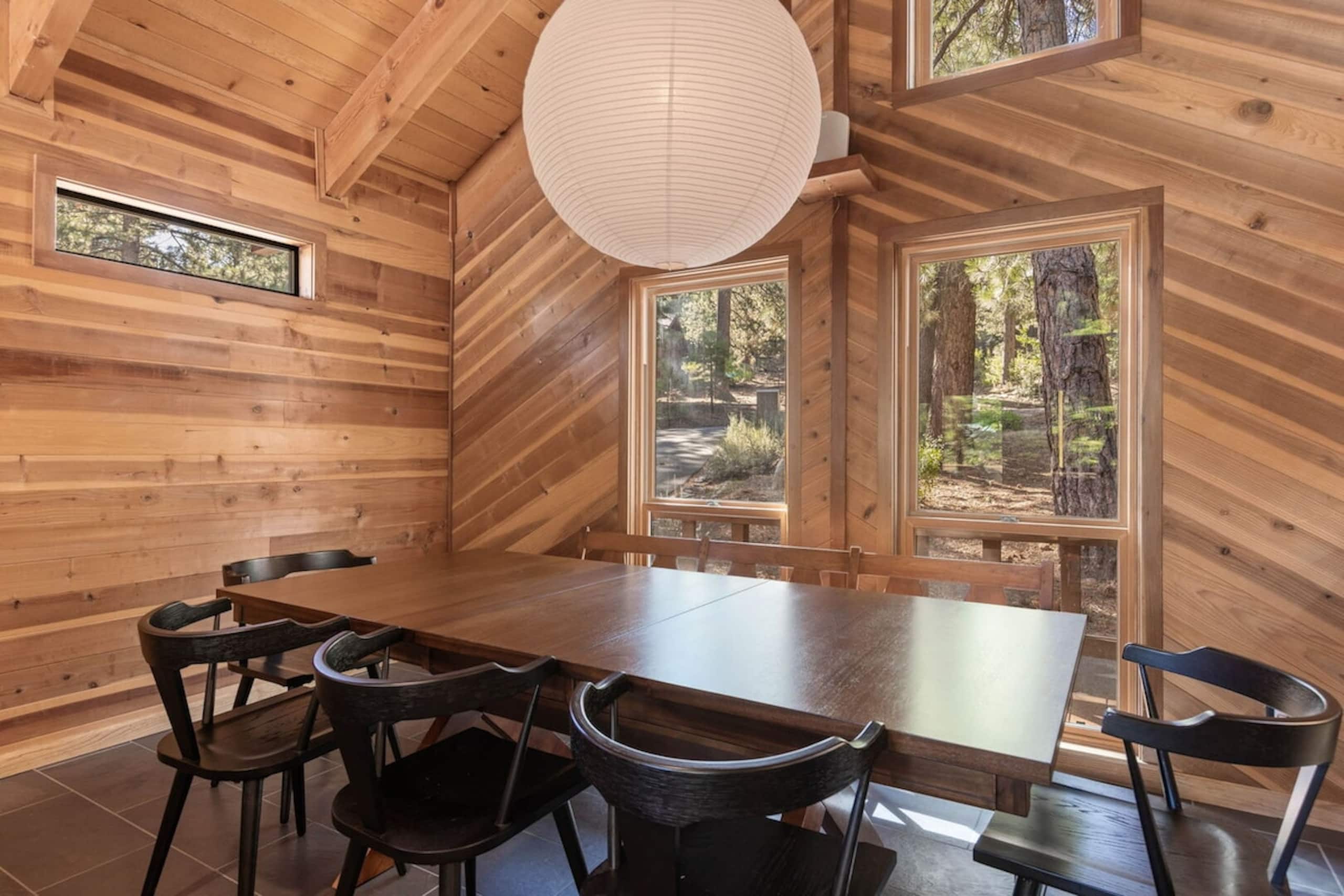 Sleeping Bear Lodge- 3BR Cabin- Sk Shuttle-Pets OK - Photo 8