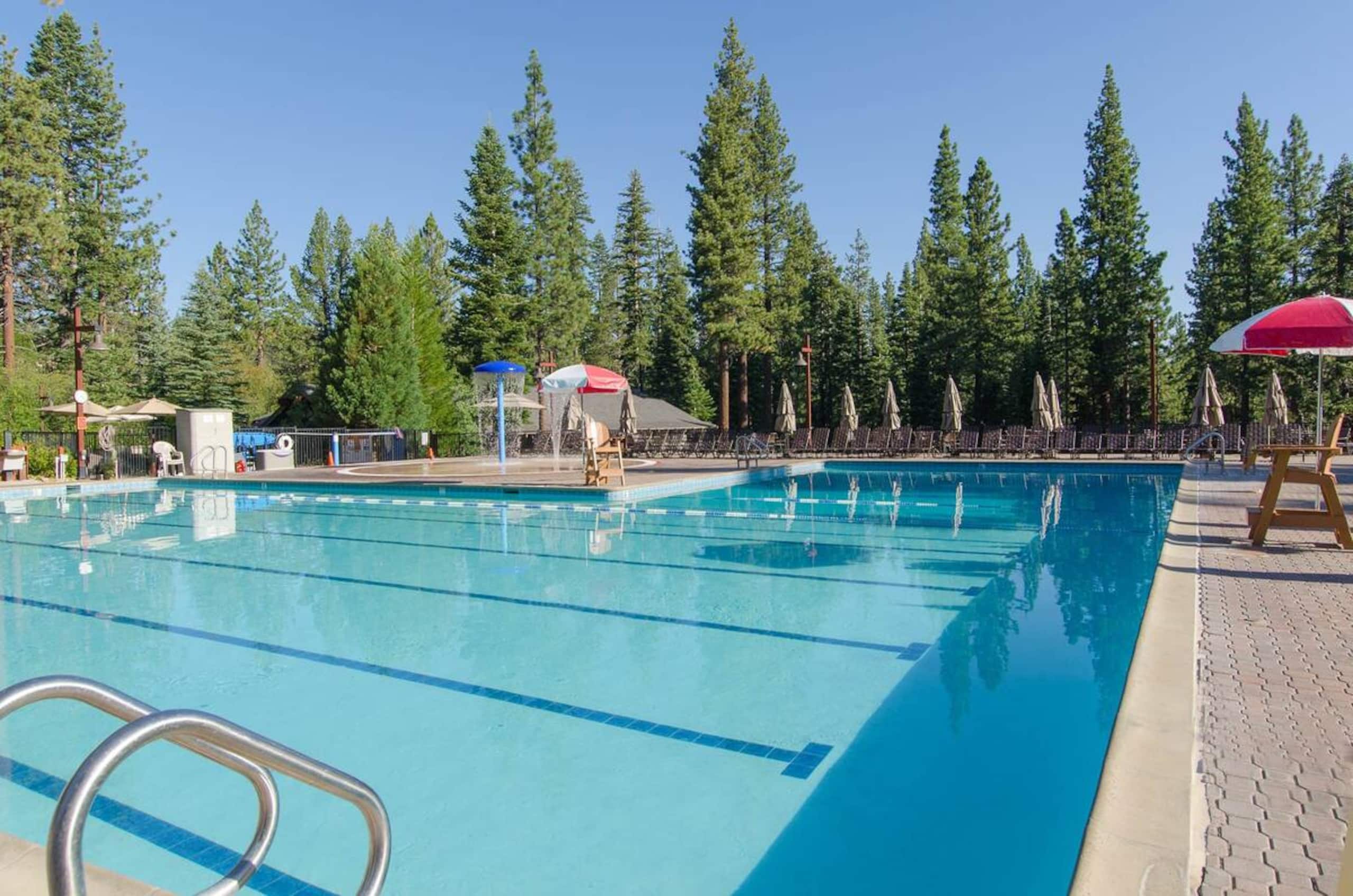 Luxury 5BR, Hot Tub, Private Ski Lift, Pool - Photo 28