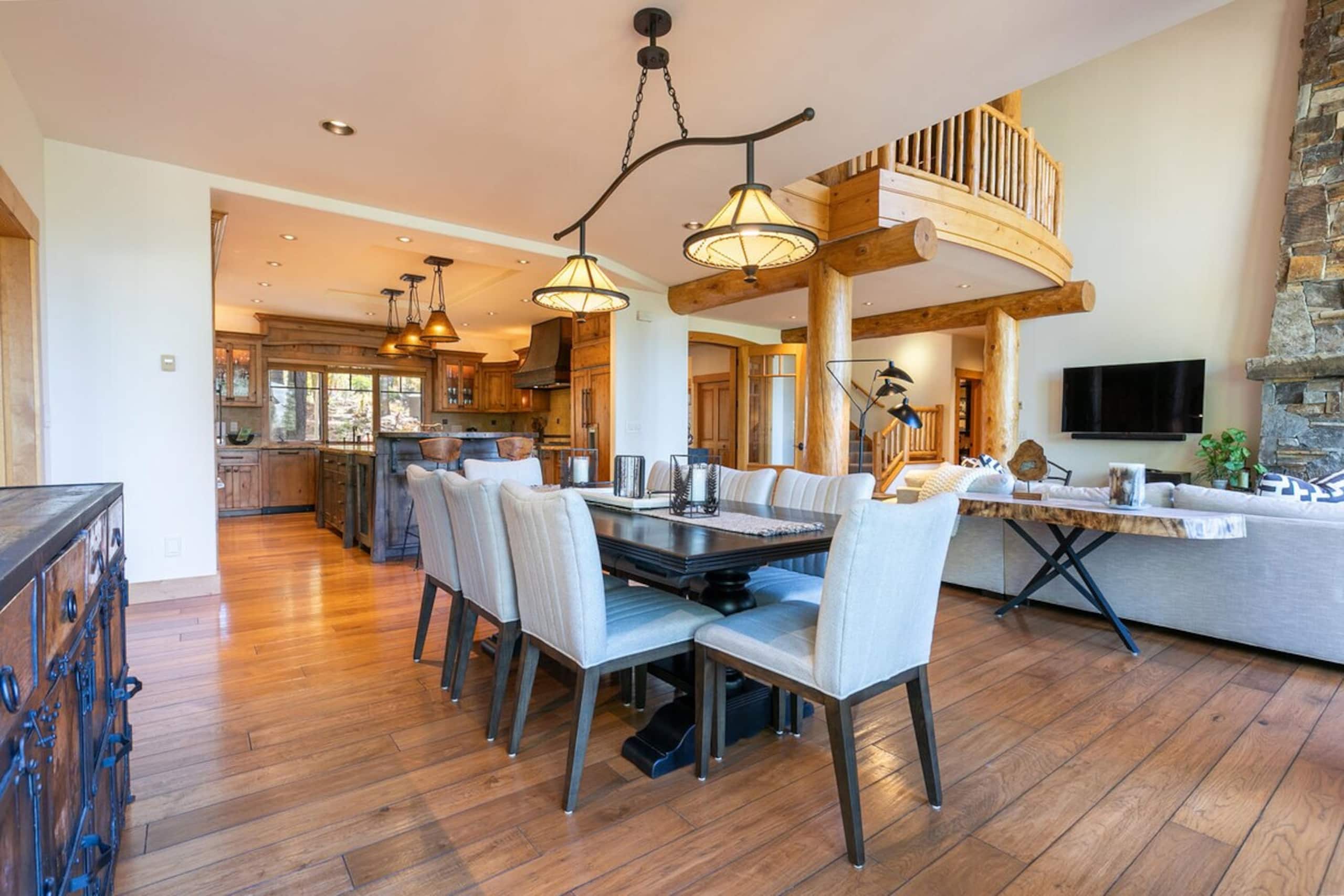 Luxury 5BR, Hot Tub, Private Ski Lift, Pool - Photo 8