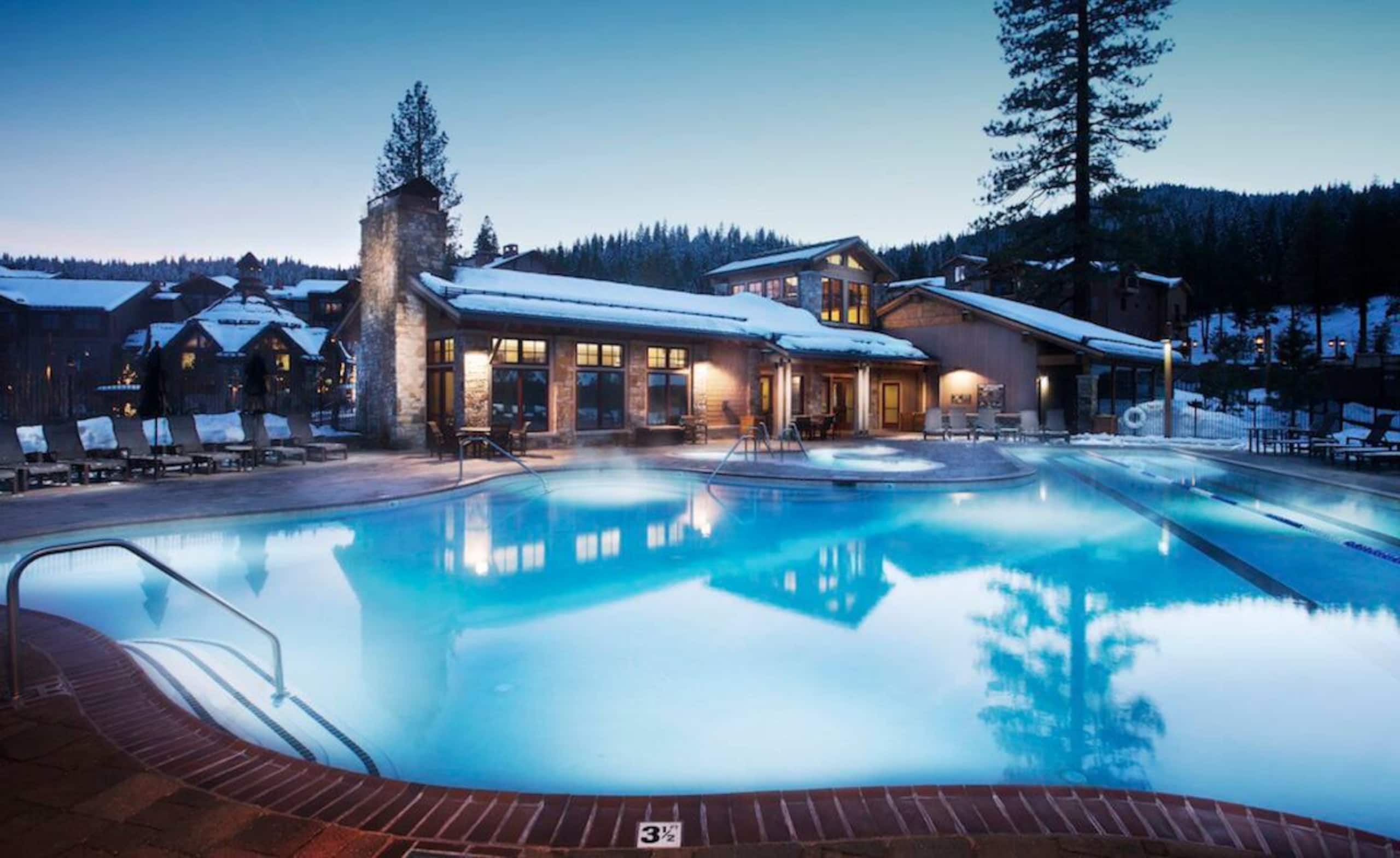 Luxury 5BR, Hot Tub, Private Ski Lift, Pool - Photo 29