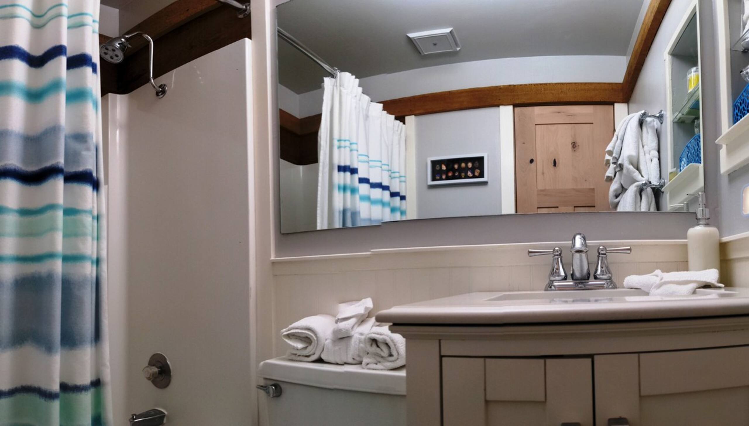 Serenity Northstar 2bd 15 min to Lake Pool Sauna - Photo 11