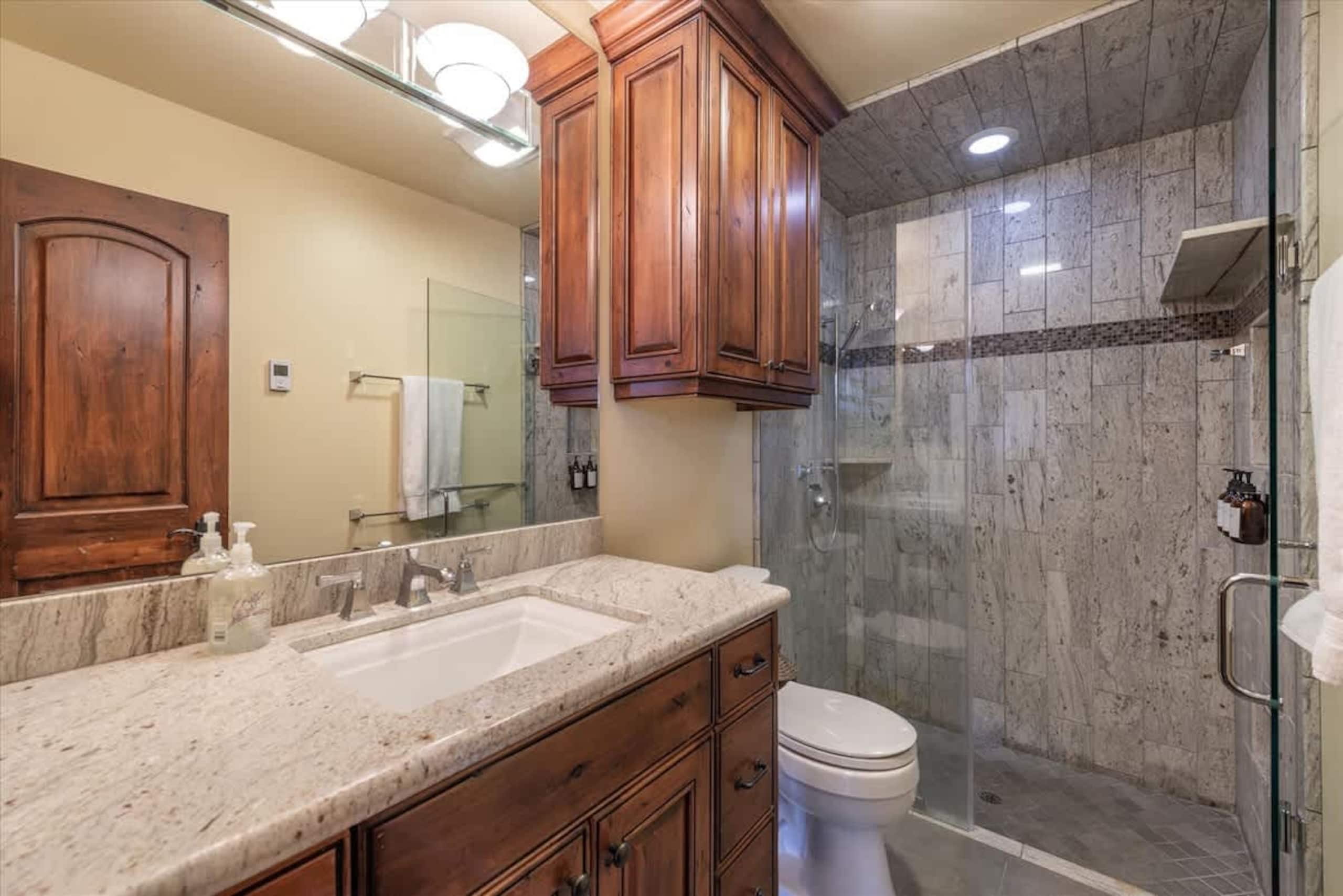 Luxury 3 BDR Northstar Condo - Photo 15