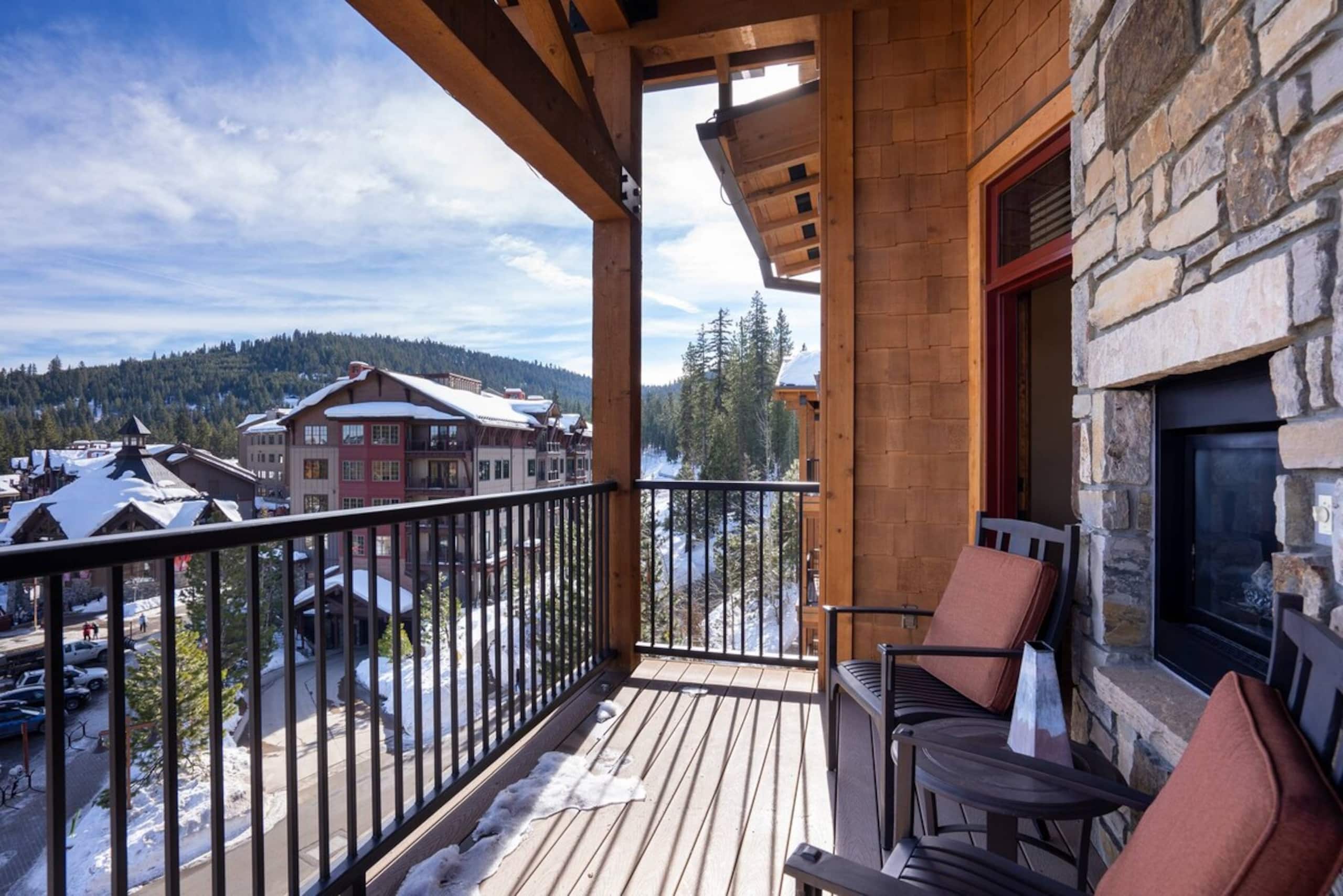 Lux 3BR Northstar S-In/Out Condo - Photo 18
