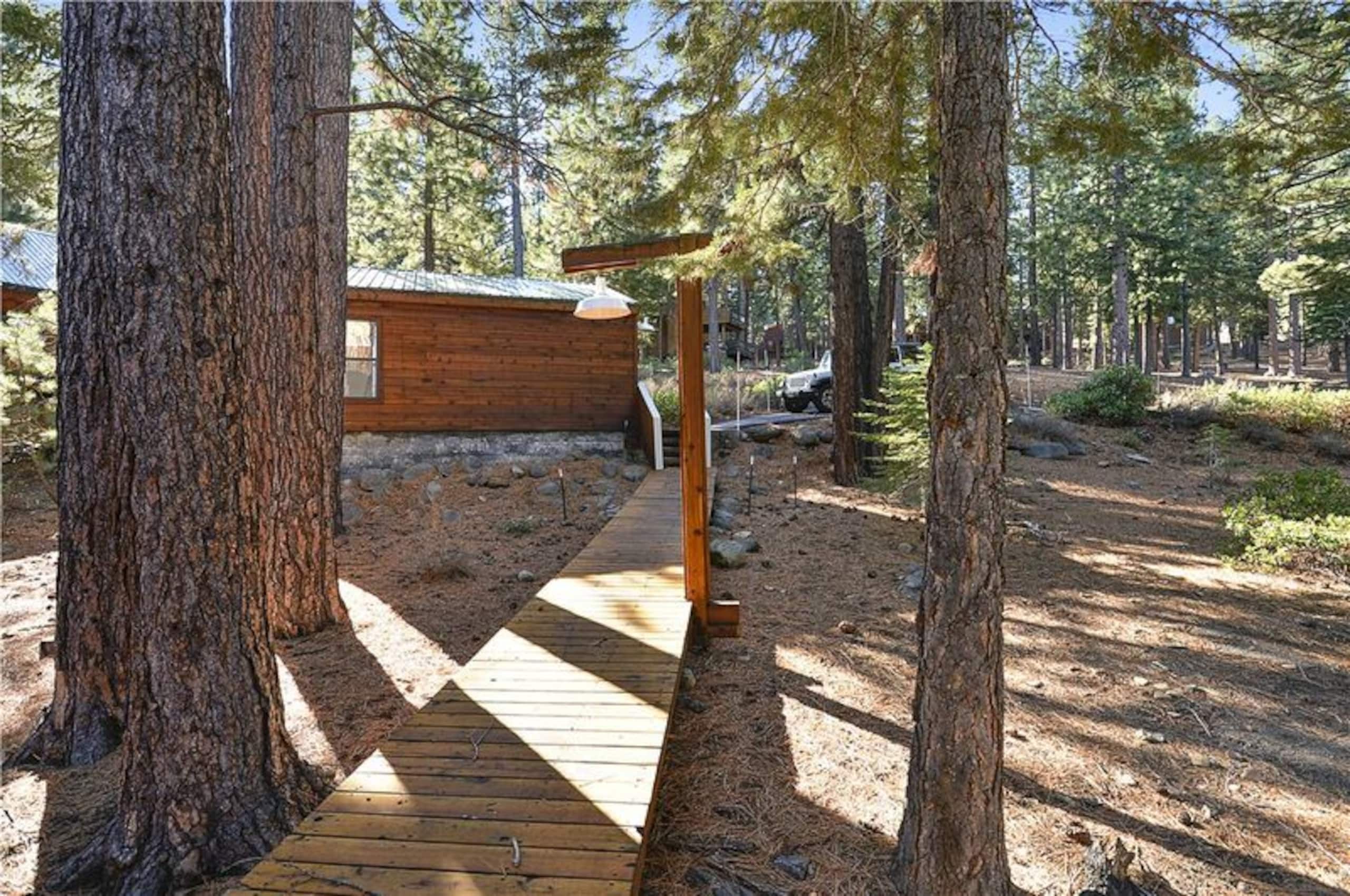 Deer Path HOT TUB Dog Friendly - Photo 22