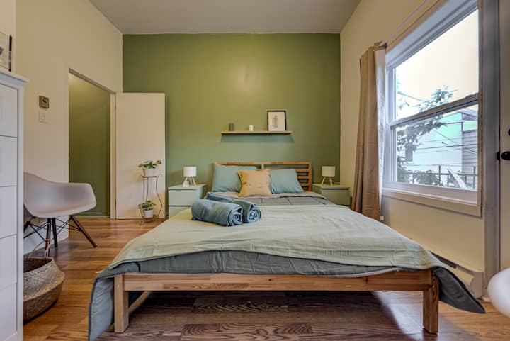 The Gem 2 Bedrooms - Varennes